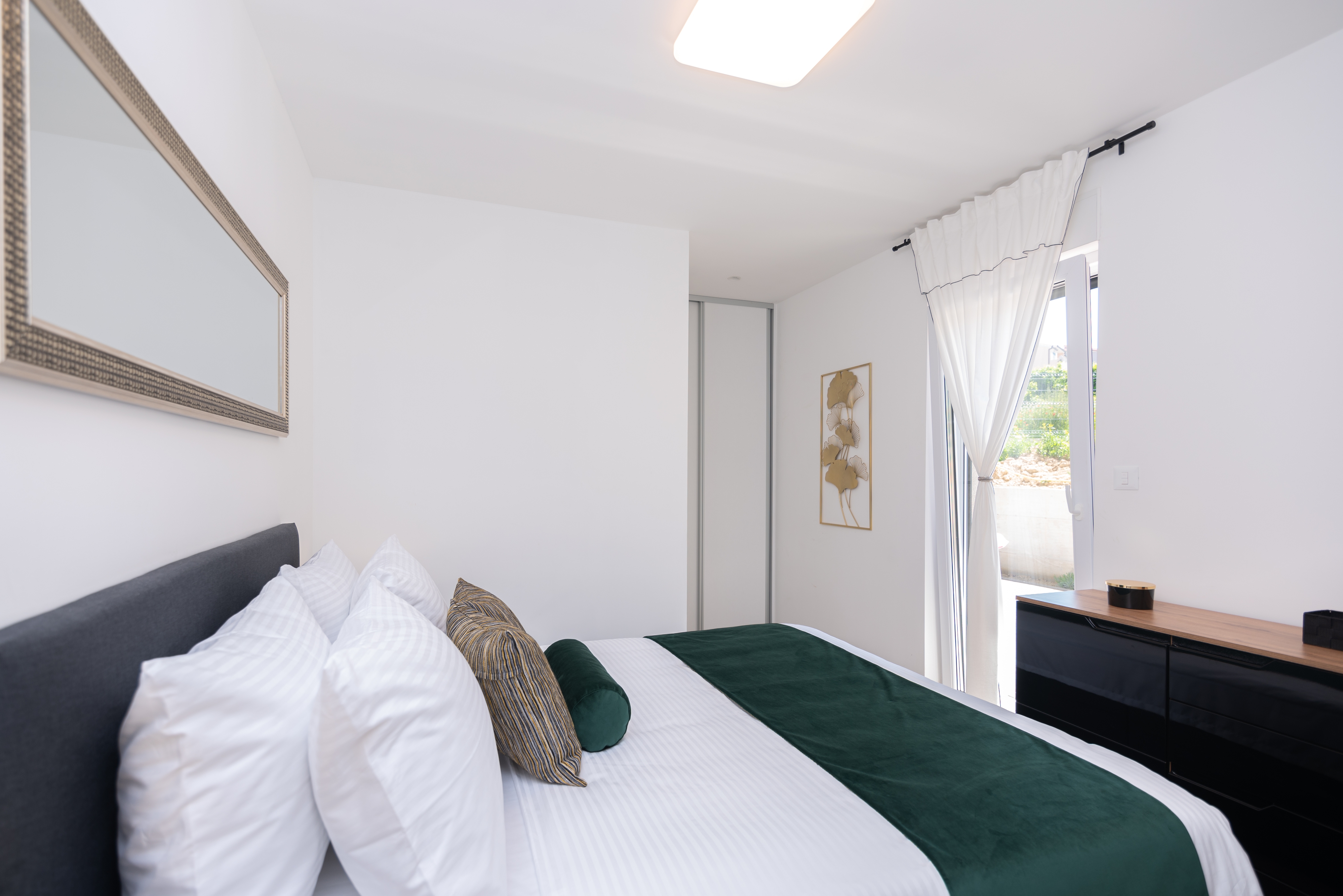 Two bedroom apartment with terrace Podstrana, Split  A-a