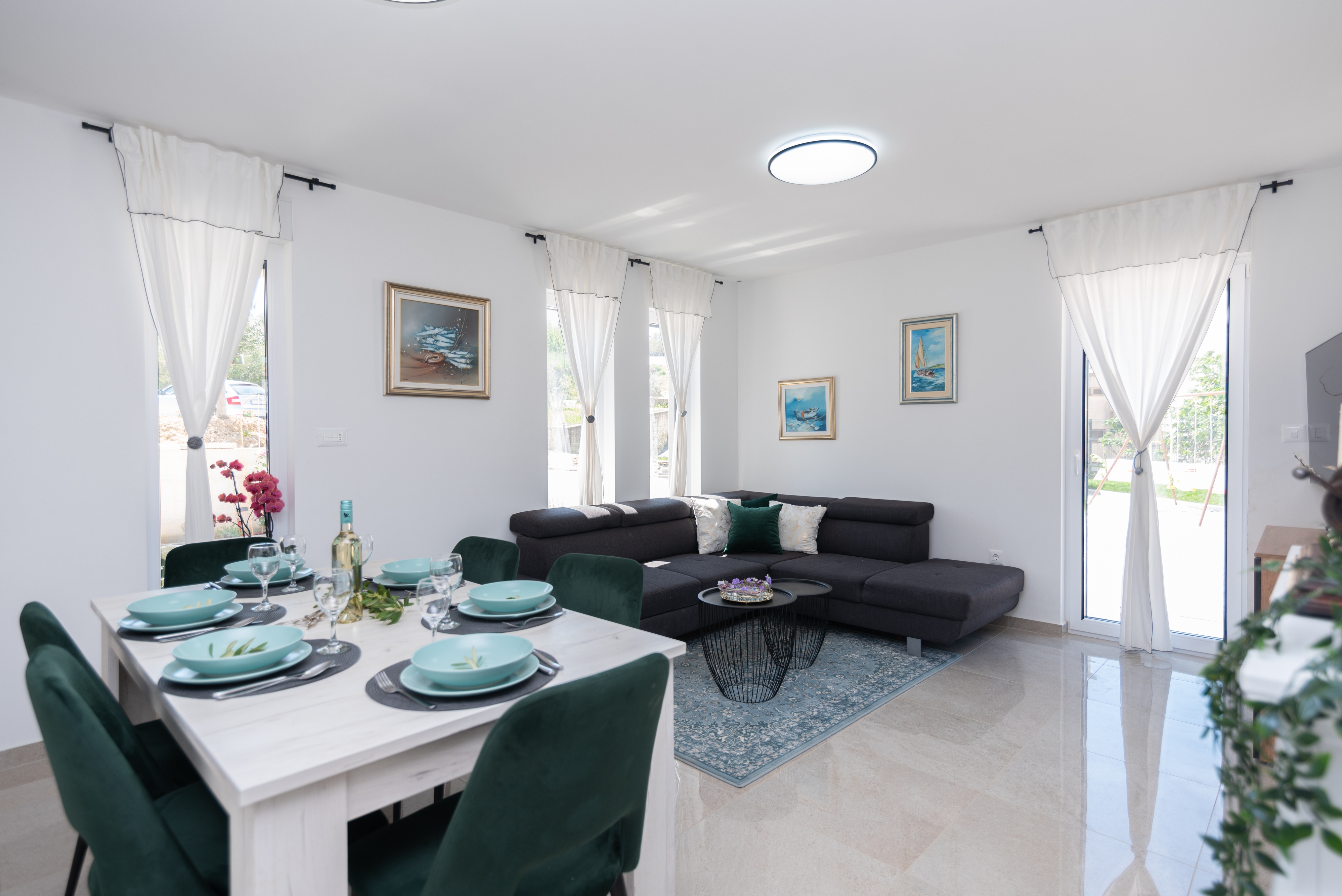 Two bedroom apartment with terrace Podstrana, Split  A-a