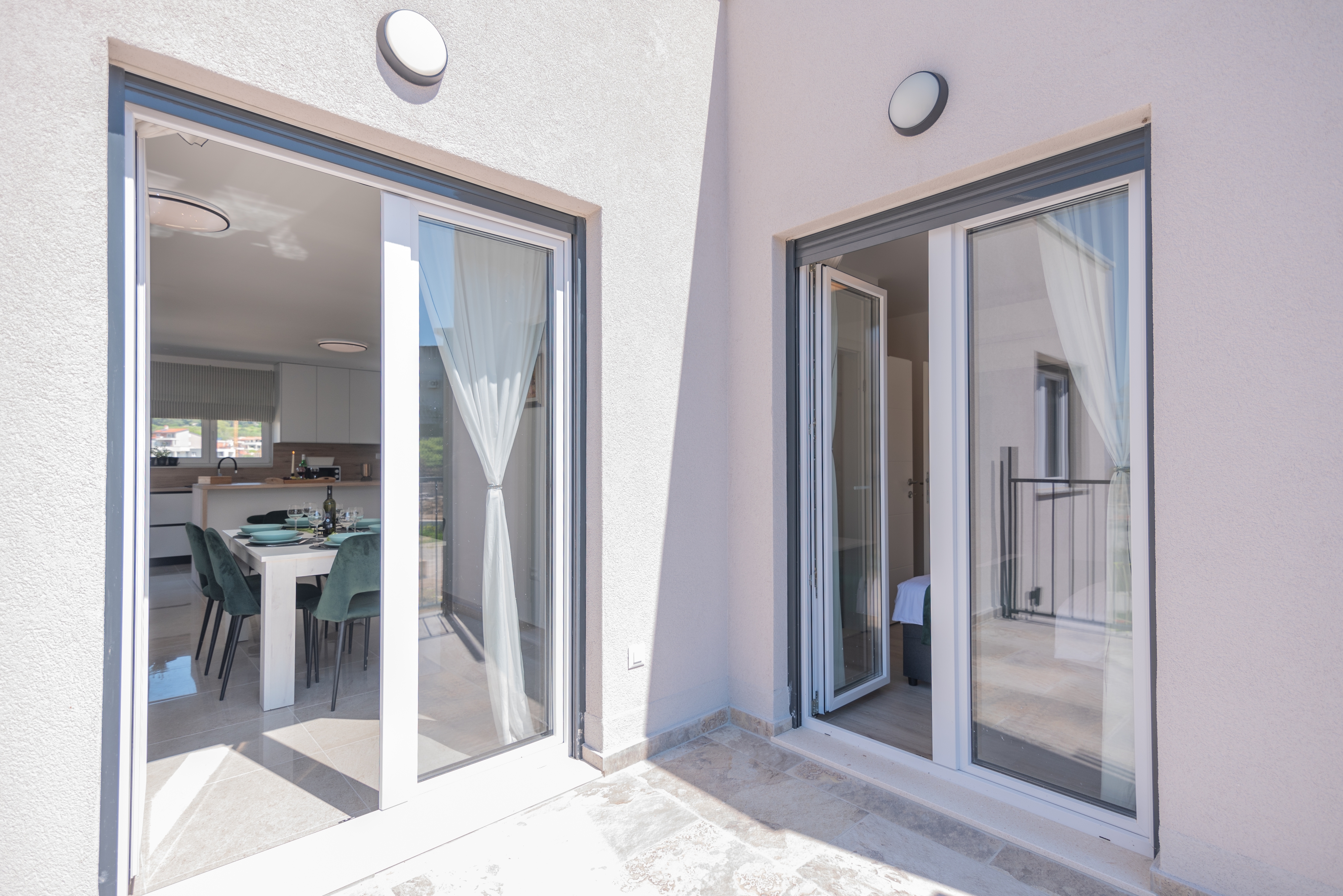 Two bedroom apartment with terrace and sea view Podstrana, Split  A-b