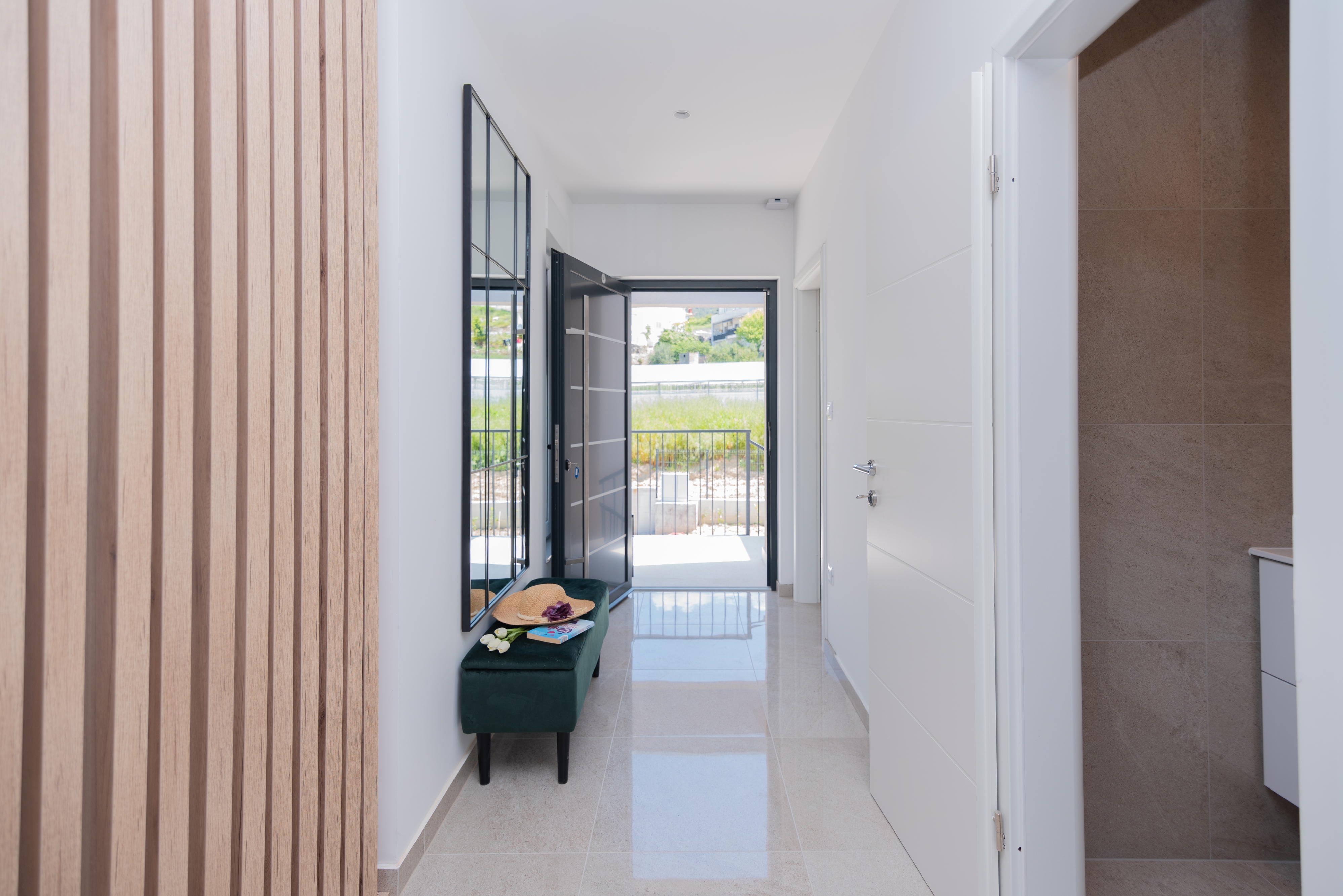 Two bedroom apartment with terrace and sea view Podstrana, Split  A-b