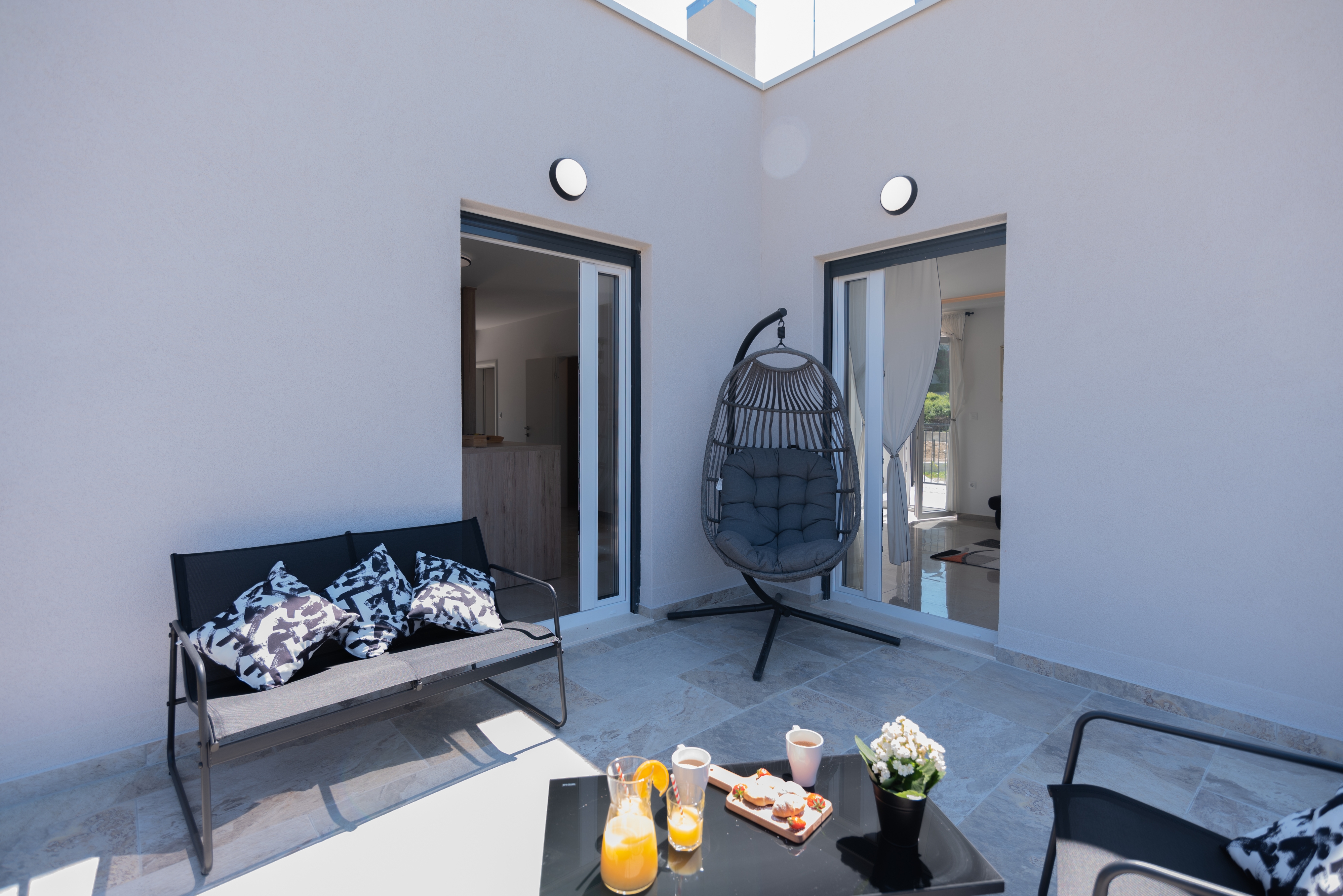 Two bedroom apartment with terrace and sea view Podstrana, Split  A-b