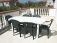 Shared terrace Valbandon, Shared terrace in the apartment, WIFI.