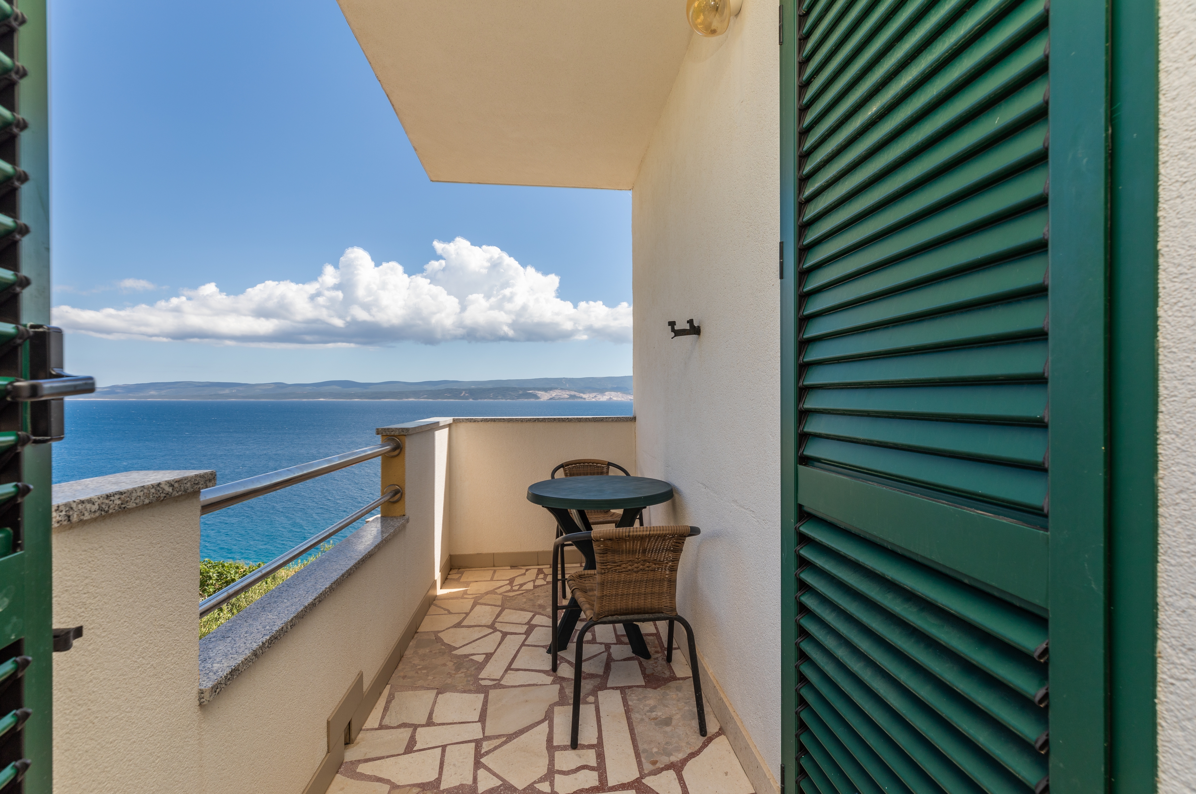 One bedroom apartment with balcony and sea view Lokva Rogoznica, Omiš  A-a