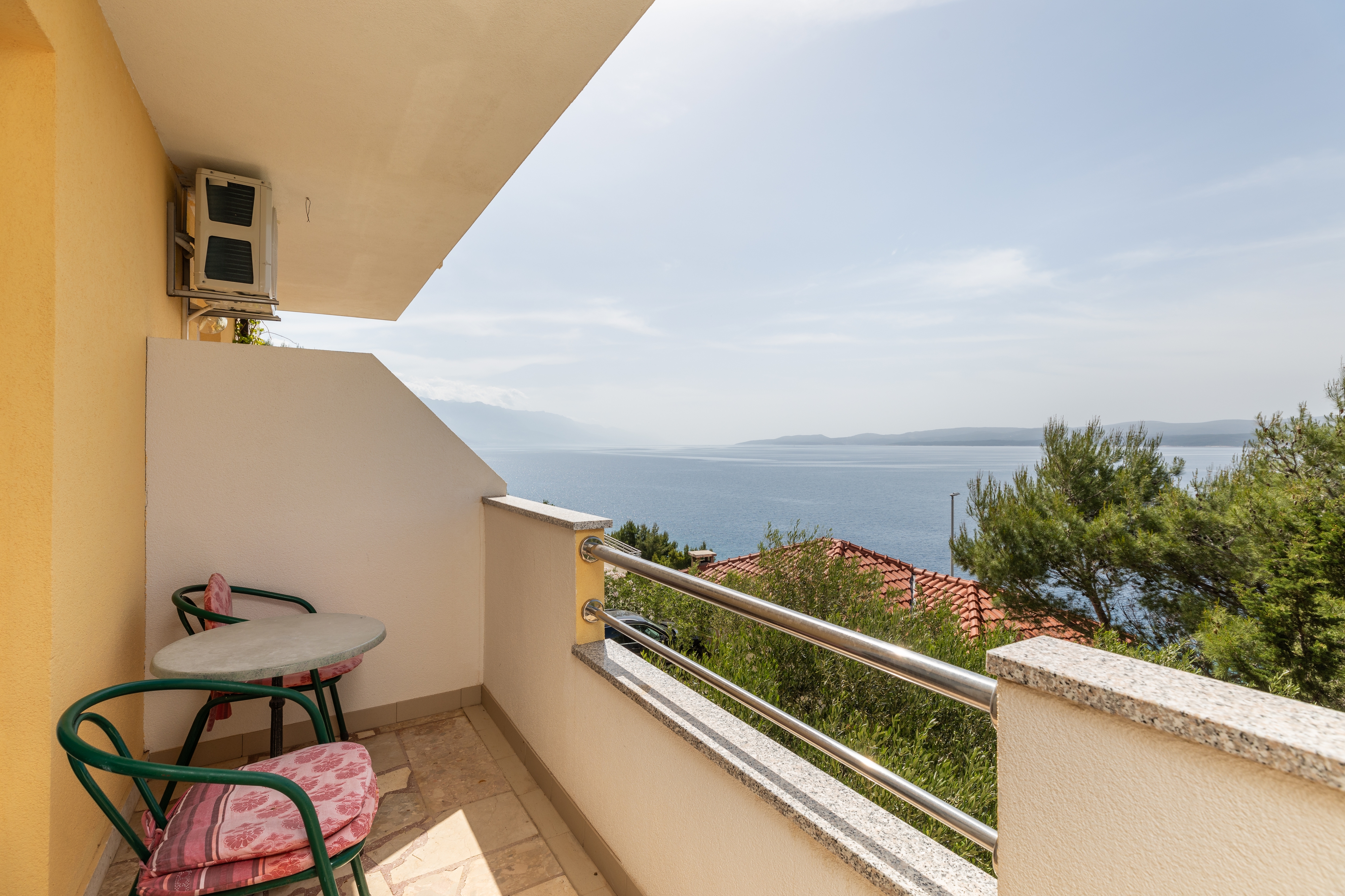 Studio flat with balcony and sea view Lokva Rogoznica, Omiš  AS-a