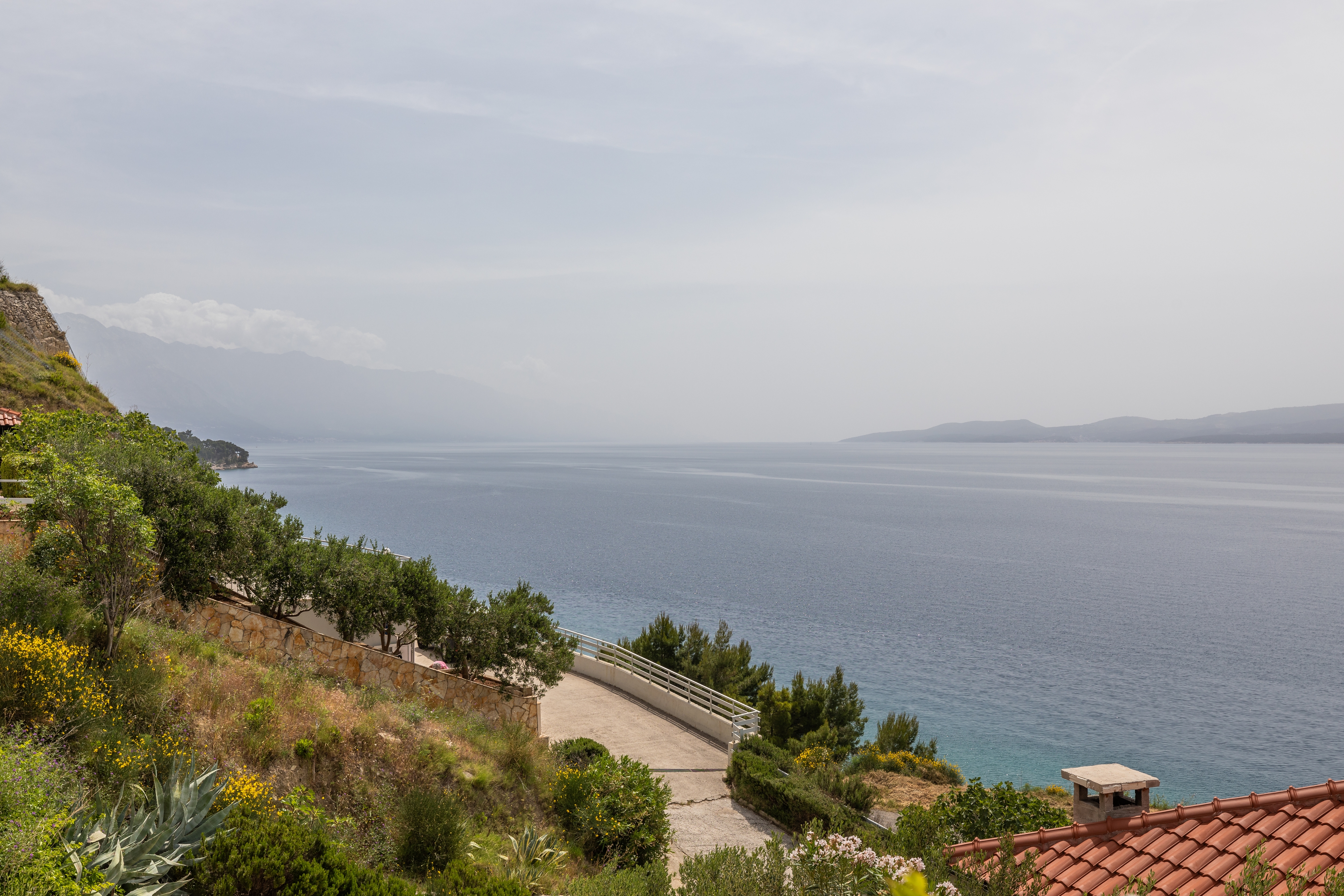 Studio flat with balcony and sea view Lokva Rogoznica, Omiš  AS-c