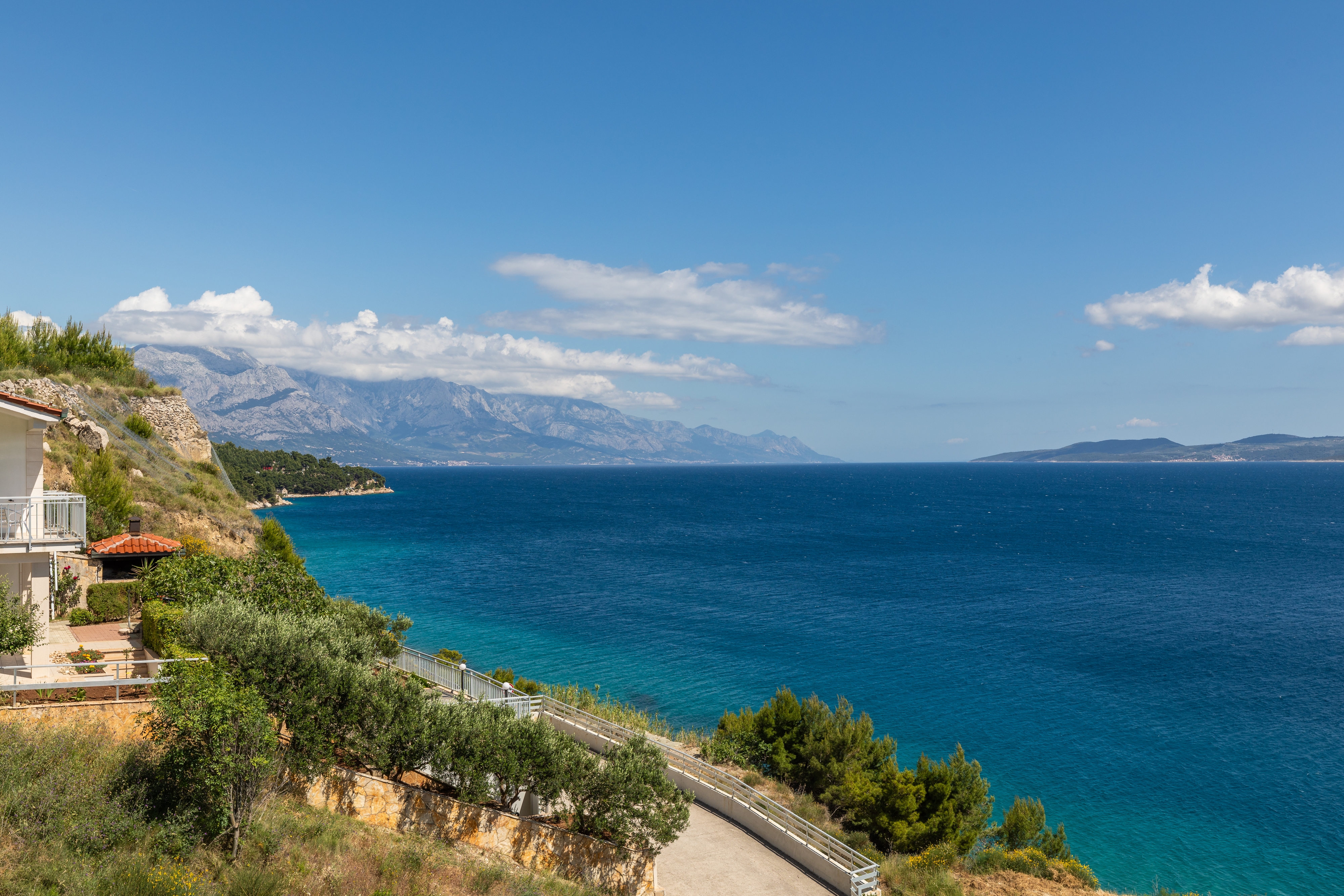 Studio flat with balcony and sea view Lokva Rogoznica, Omiš  AS-d