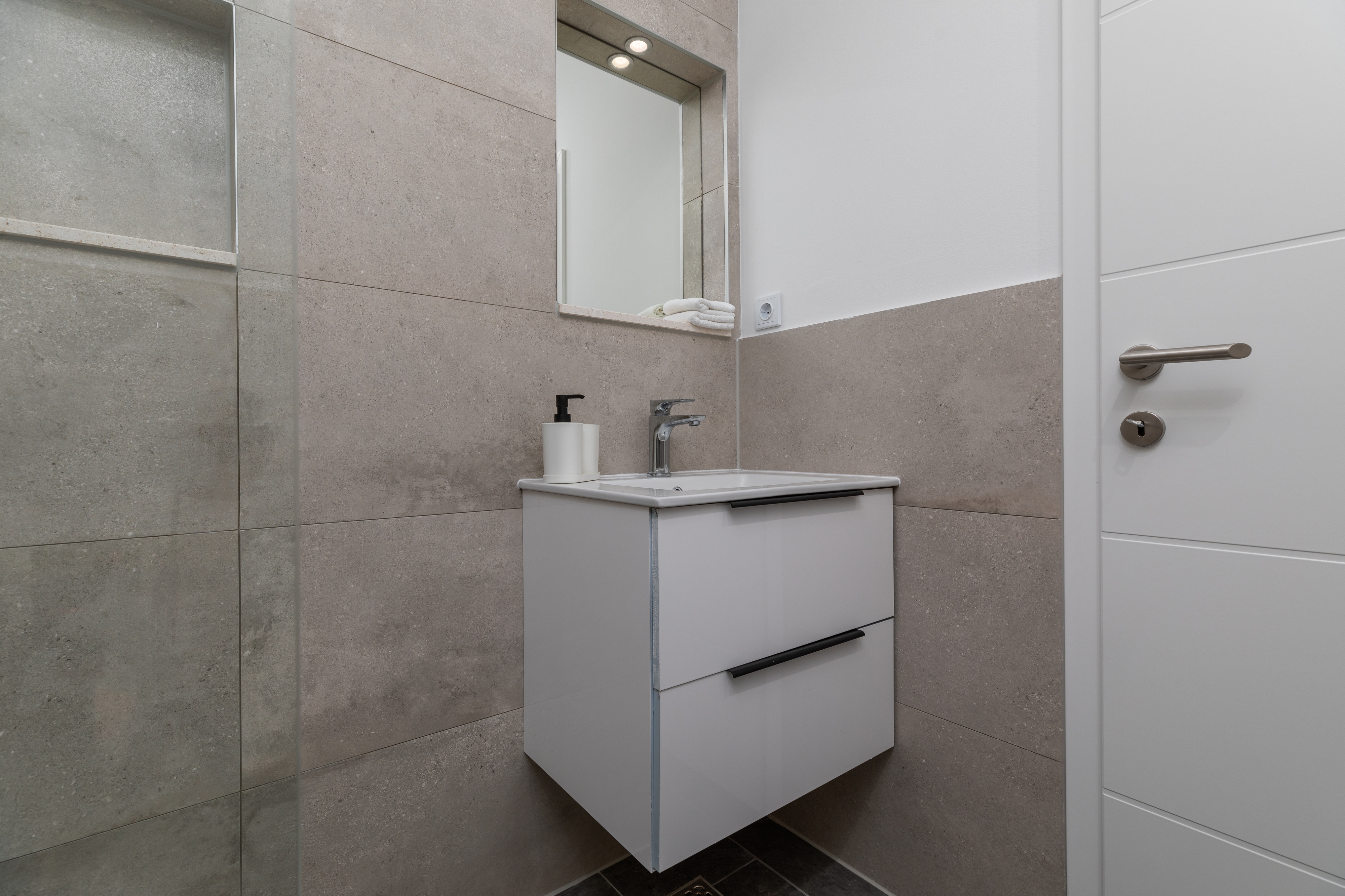 Top Omiš Lokva Rogoznica Top Omiš Lokva Rogoznica