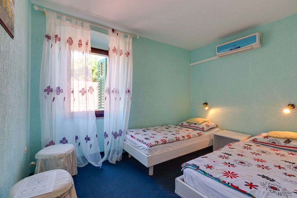 Room with air-conditioning Osor, Lošinj (S-23106-d)