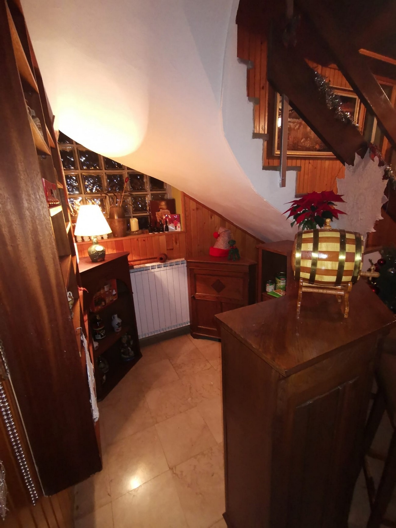 Three bedroom house with terrace and sea view Poljica, Trogir  K