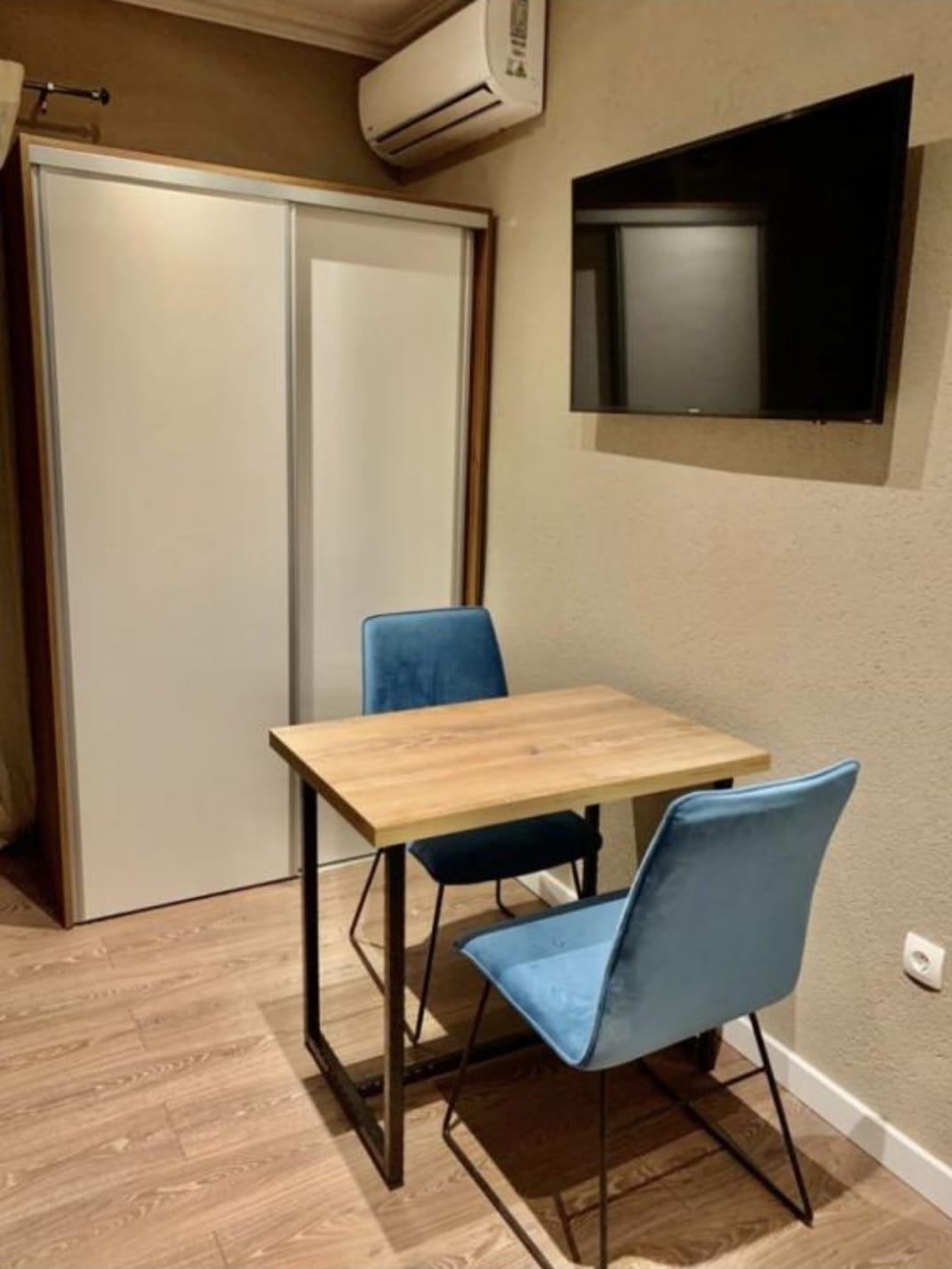 Studio flat with balcony and sea view Tučepi, Makarska  AS-a