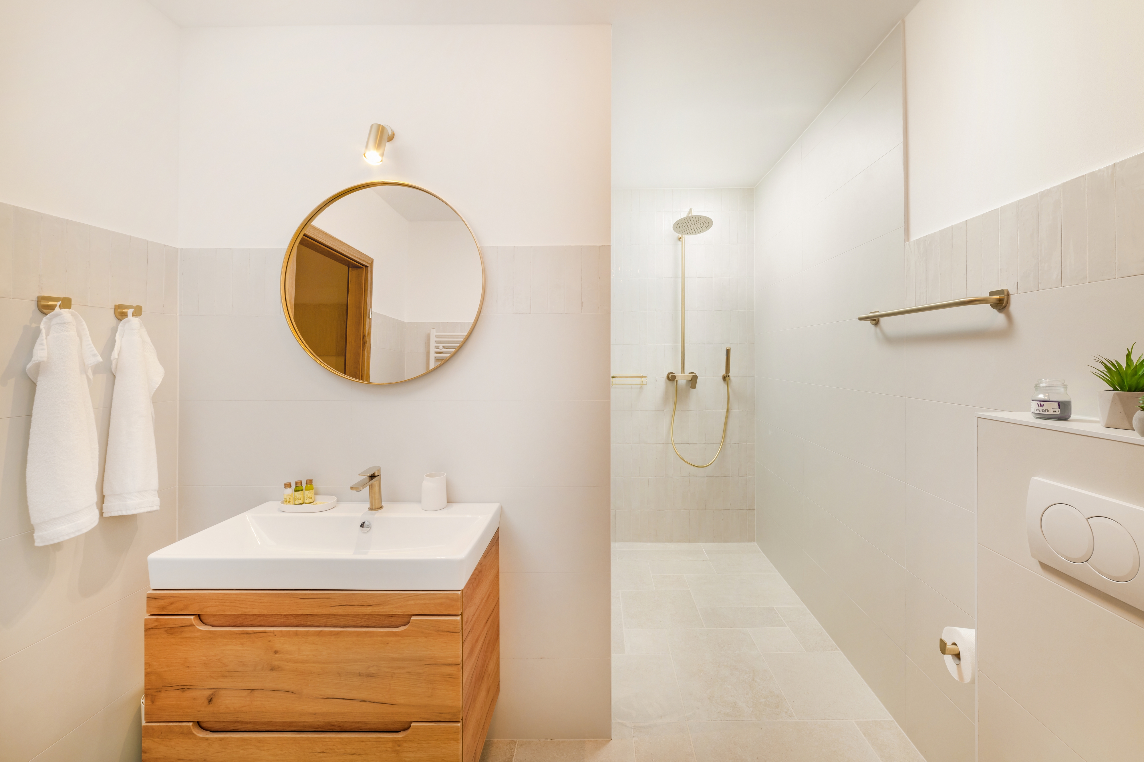 Two bedroom house with terrace Kaštel Novi, Kaštela  K