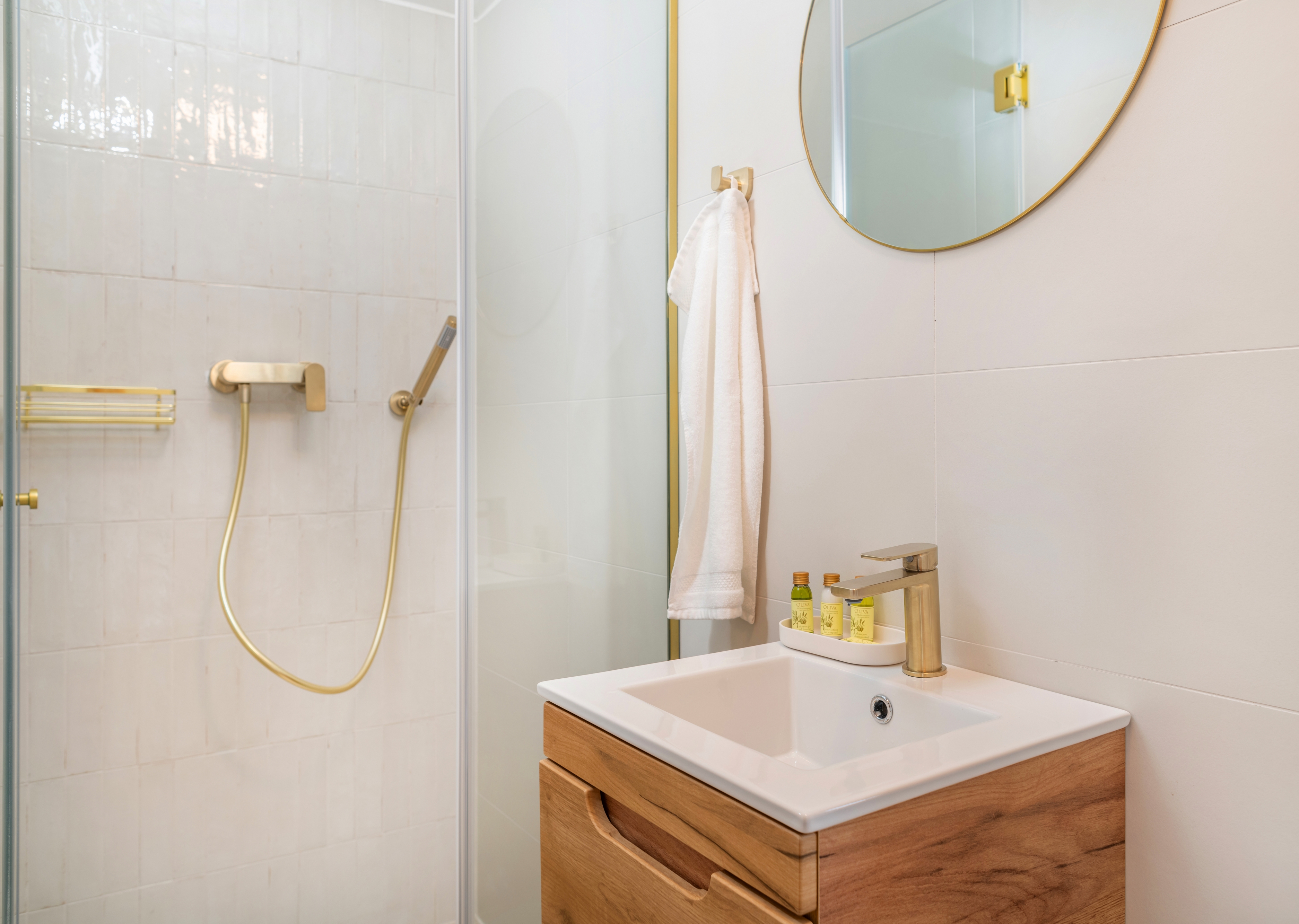 Two bedroom house with terrace Kaštel Novi, Kaštela  K