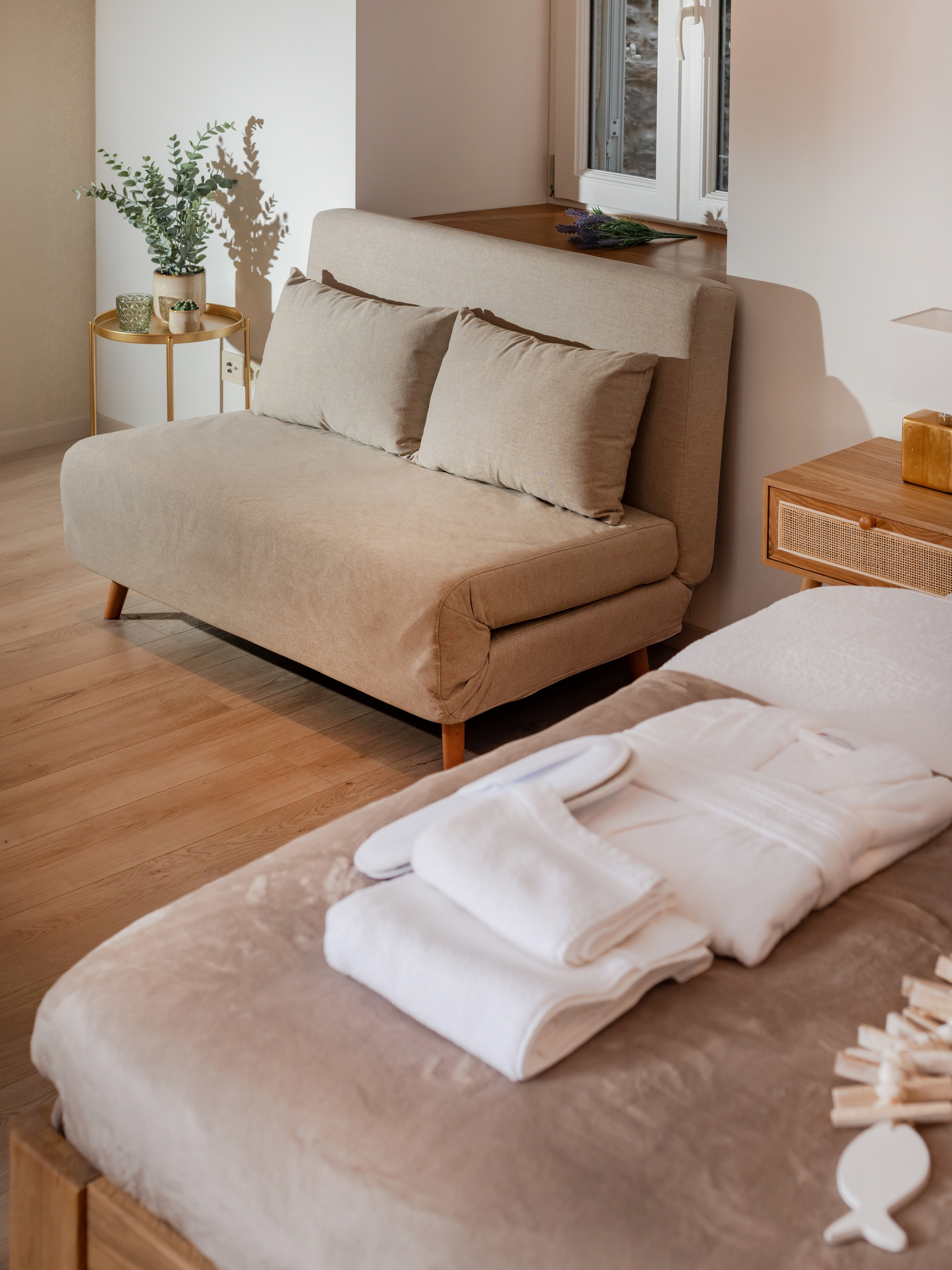 Two bedroom house with terrace Kaštel Novi, Kaštela  K