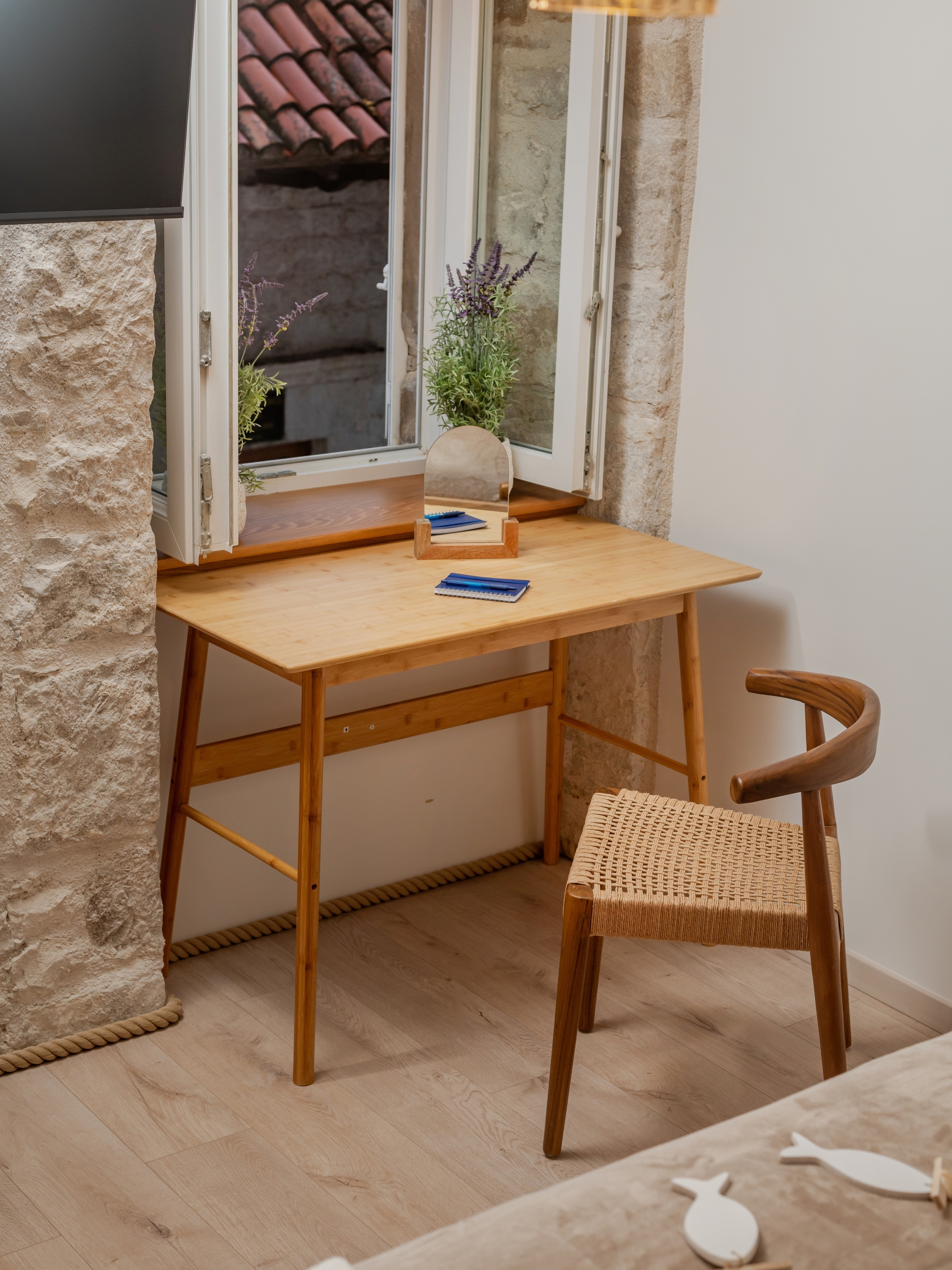 Two bedroom house with terrace Kaštel Novi, Kaštela  K