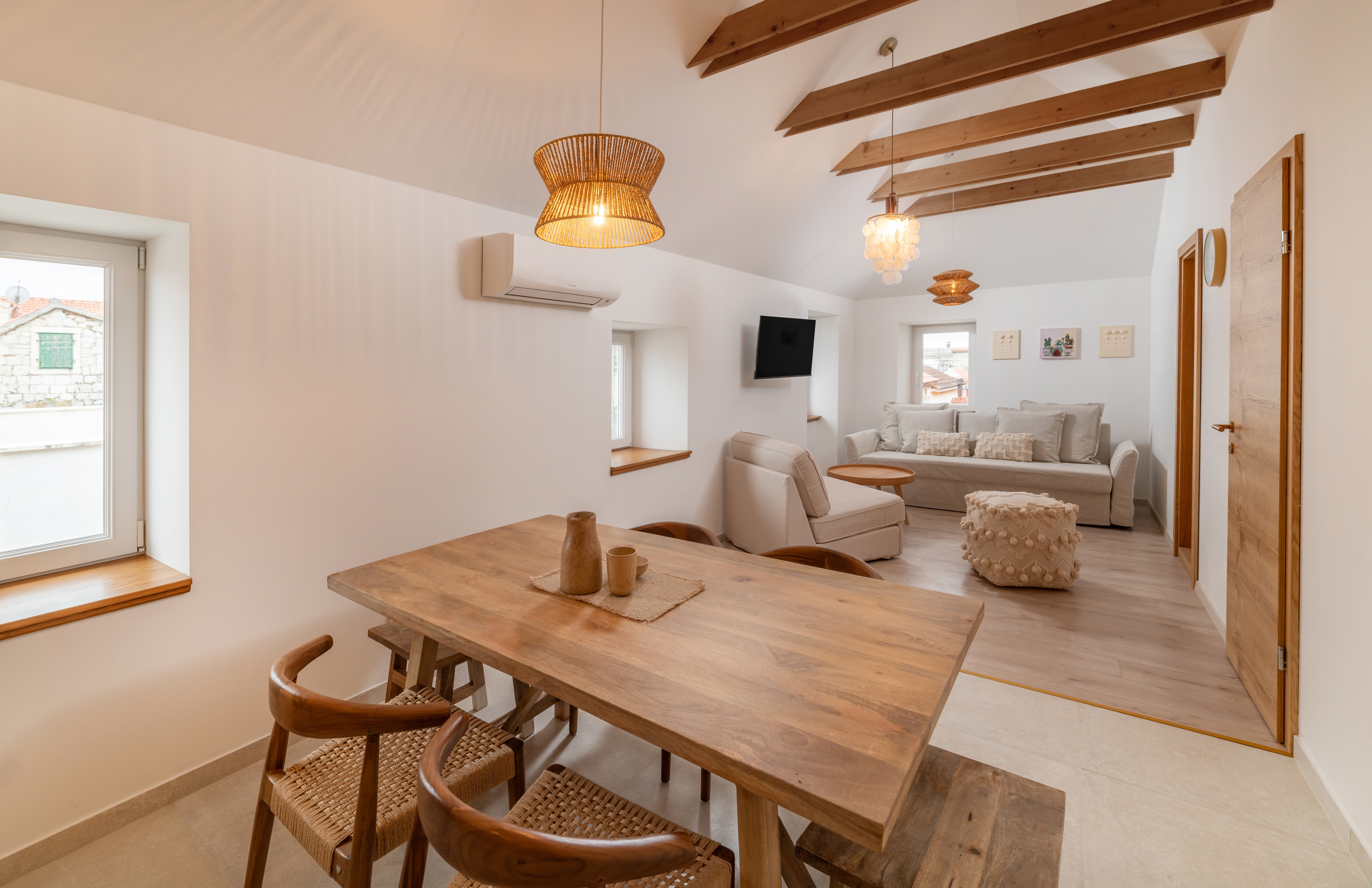 Two bedroom house with terrace Kaštel Novi, Kaštela  K