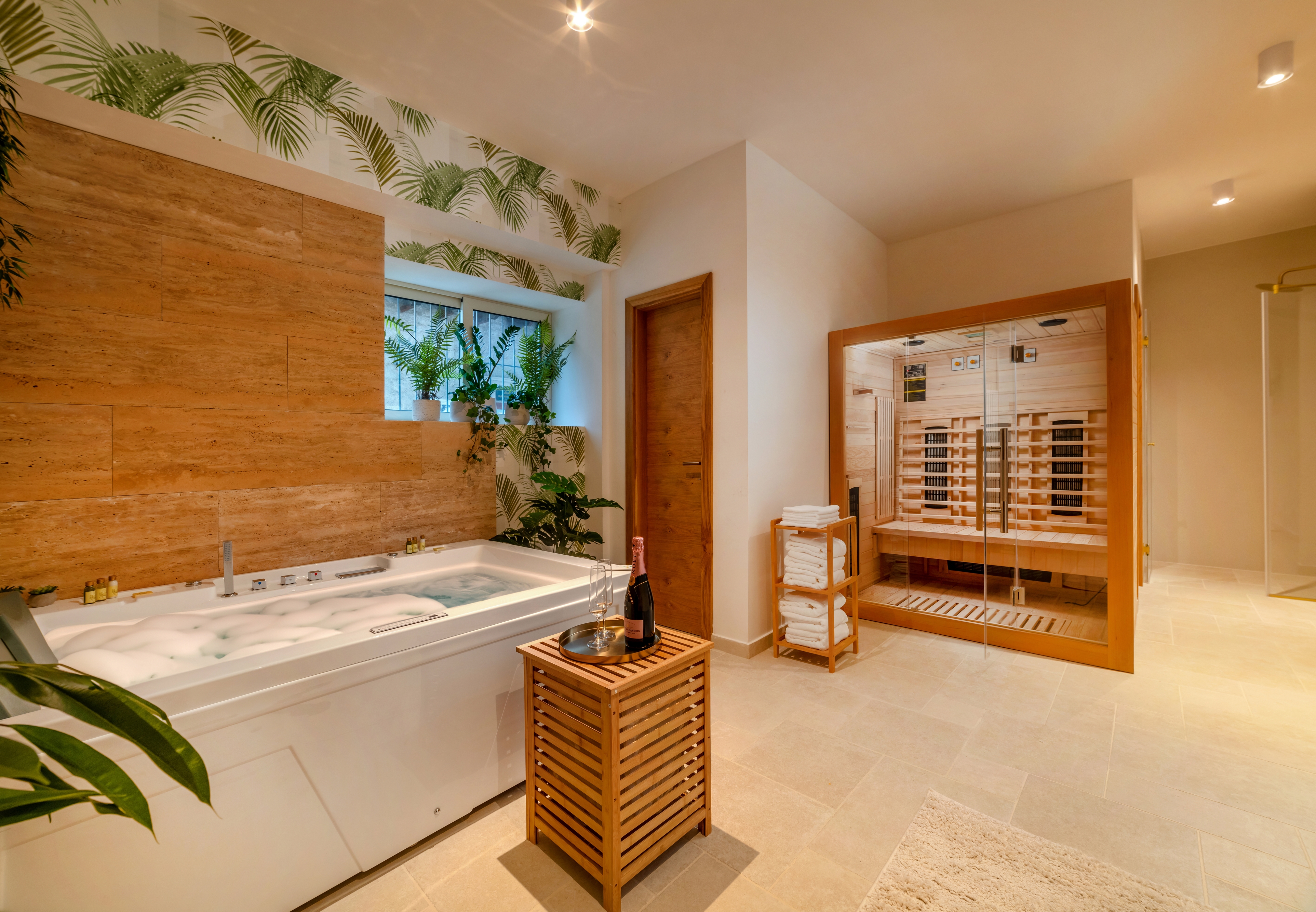 Two bedroom house with terrace Kaštel Novi, Kaštela  K