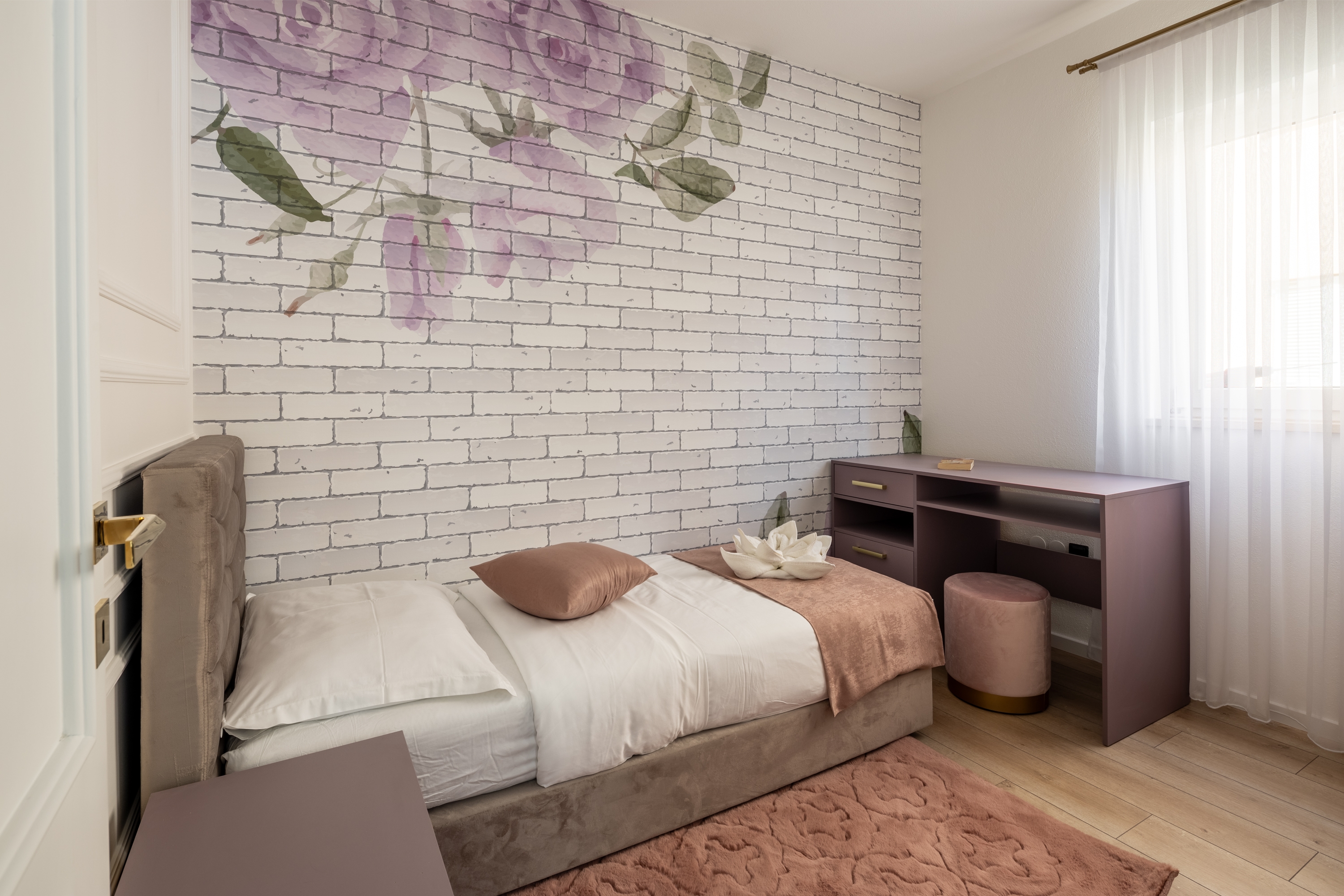 Two bedroom apartment with air-conditioning Seget Donji, Trogir  A-b