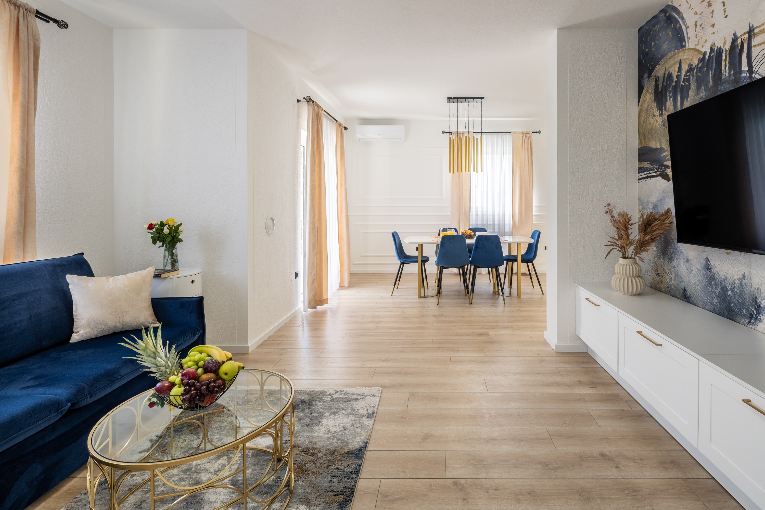Two bedroom apartment with air-conditioning Seget Donji, Trogir  A-b