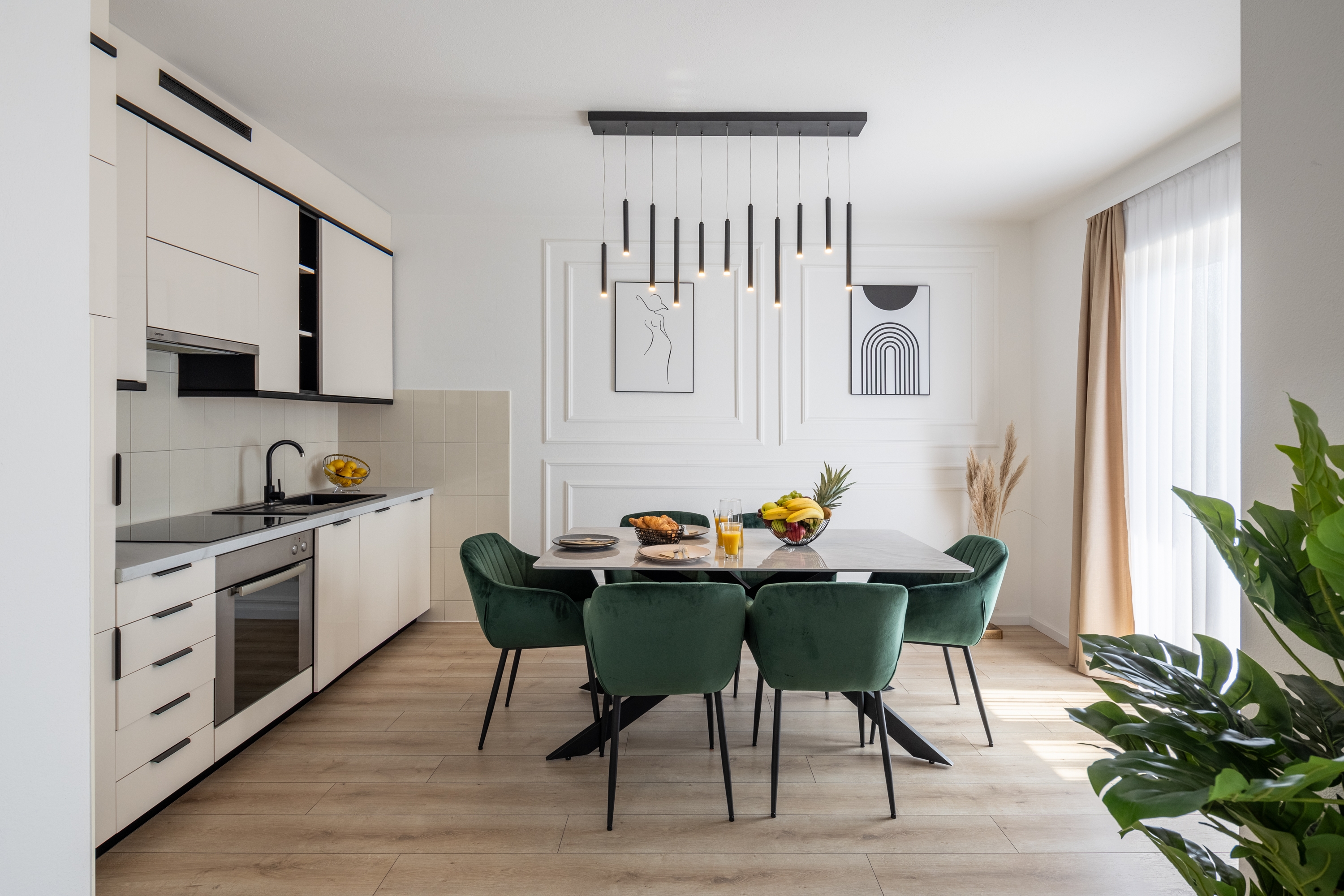 Two bedroom apartment with balcony and sea view Seget Donji, Trogir  A-e