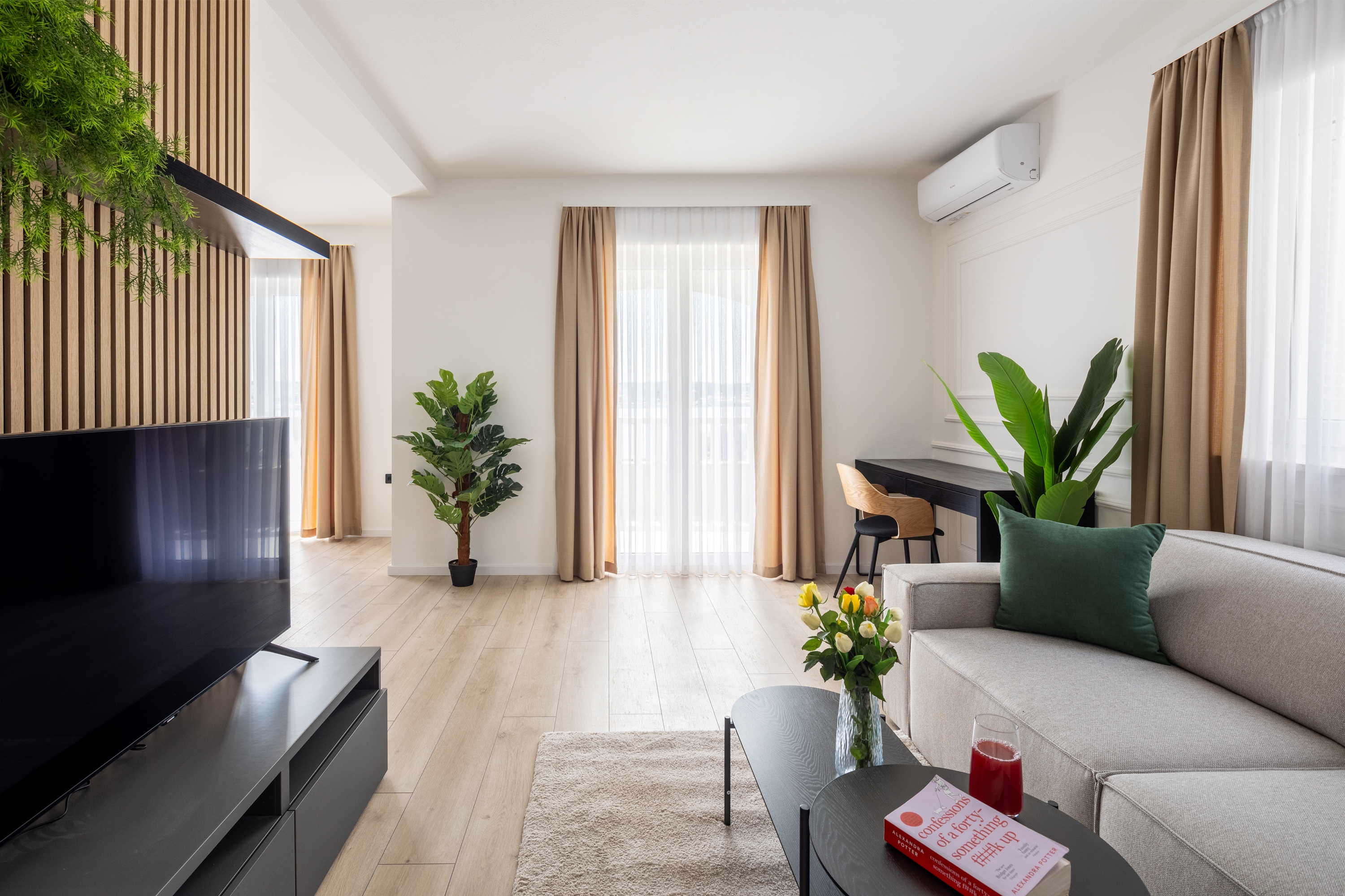 Two bedroom apartment with balcony and sea view Seget Donji, Trogir  A-f
