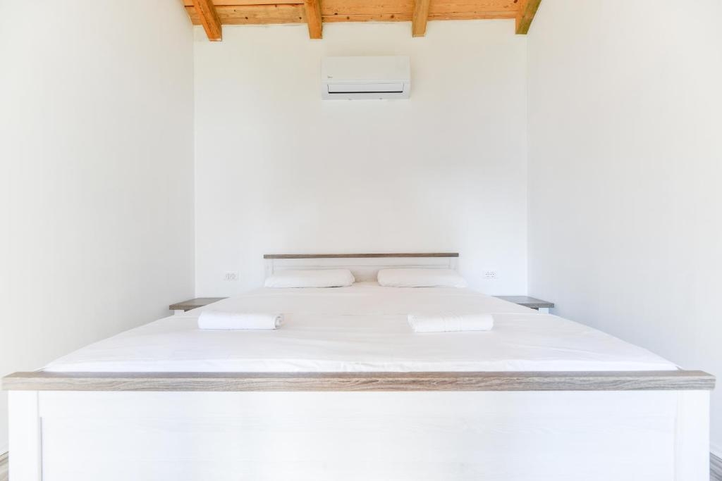 Three bedroom house with air-conditioning Gornje Raštane, Biograd  K