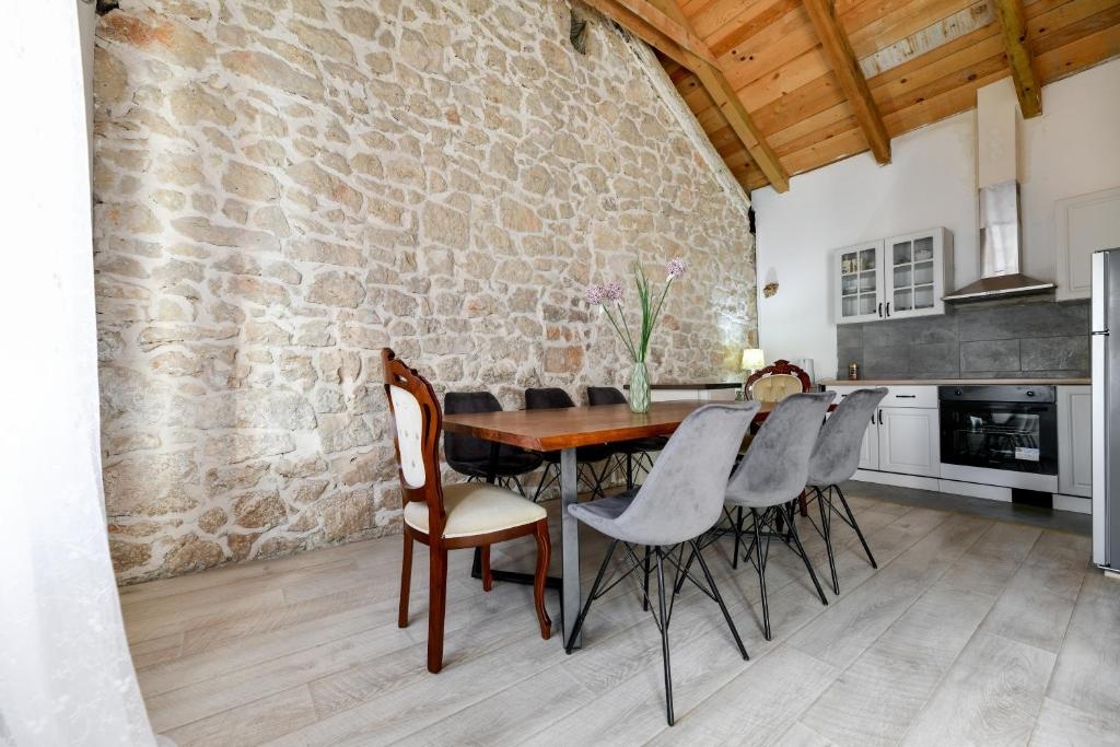 Top Biograd Gornje Raštane Top Biograd Gornje Raštane