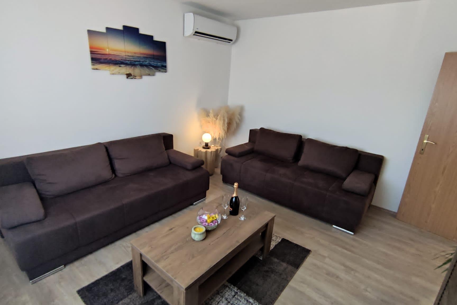 Two bedroom apartment with balcony Rogotin, Neretva Delta - Ušće Neretve (A-23141-a) Two bedroom apartment with balcony Rogotin, Neretva Delta - Ušće Neretve (A-23141-a)