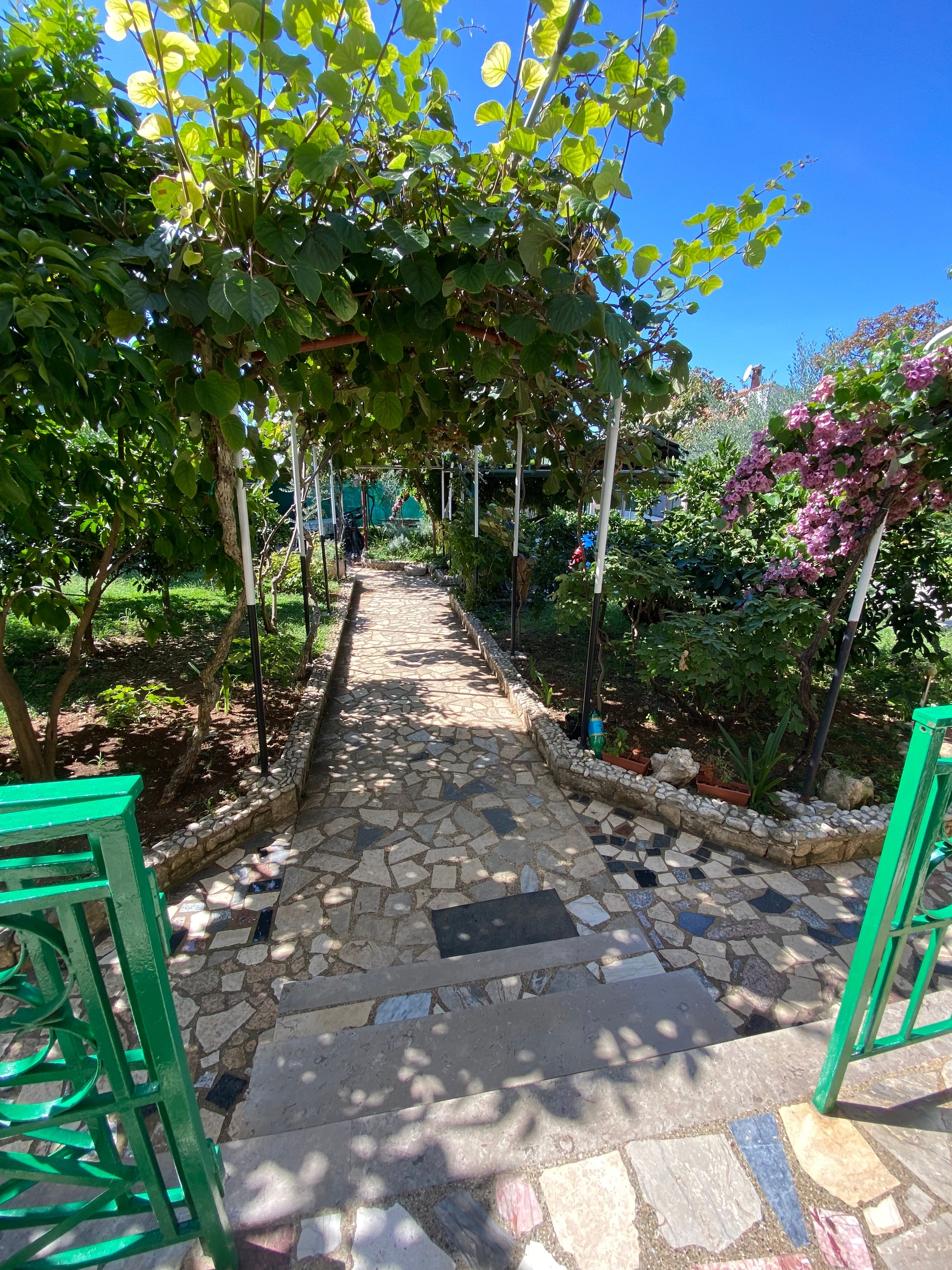One bedroom apartment with terrace Rovinj  A-b