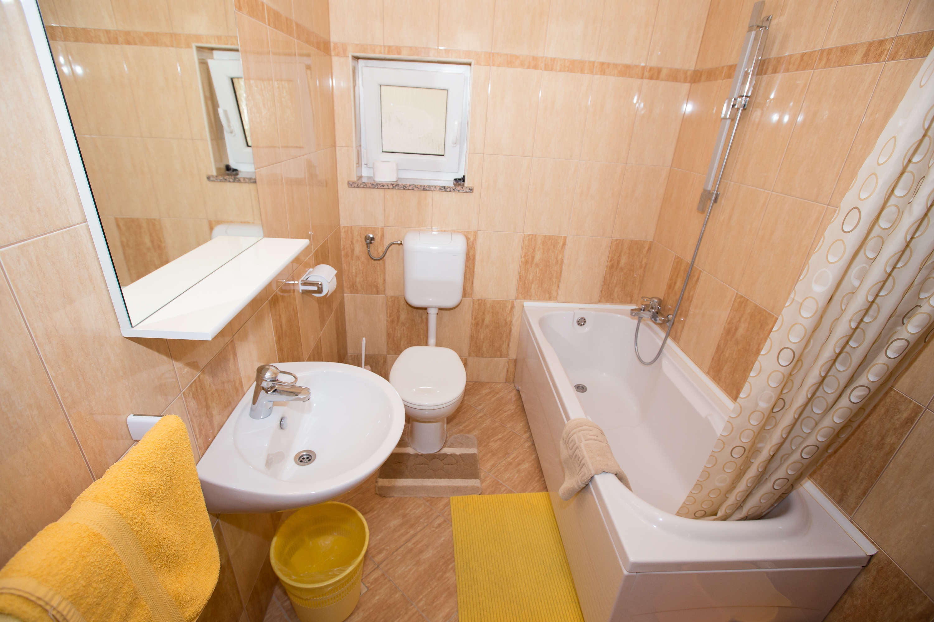 Top Rab Lopar Top Rab Lopar