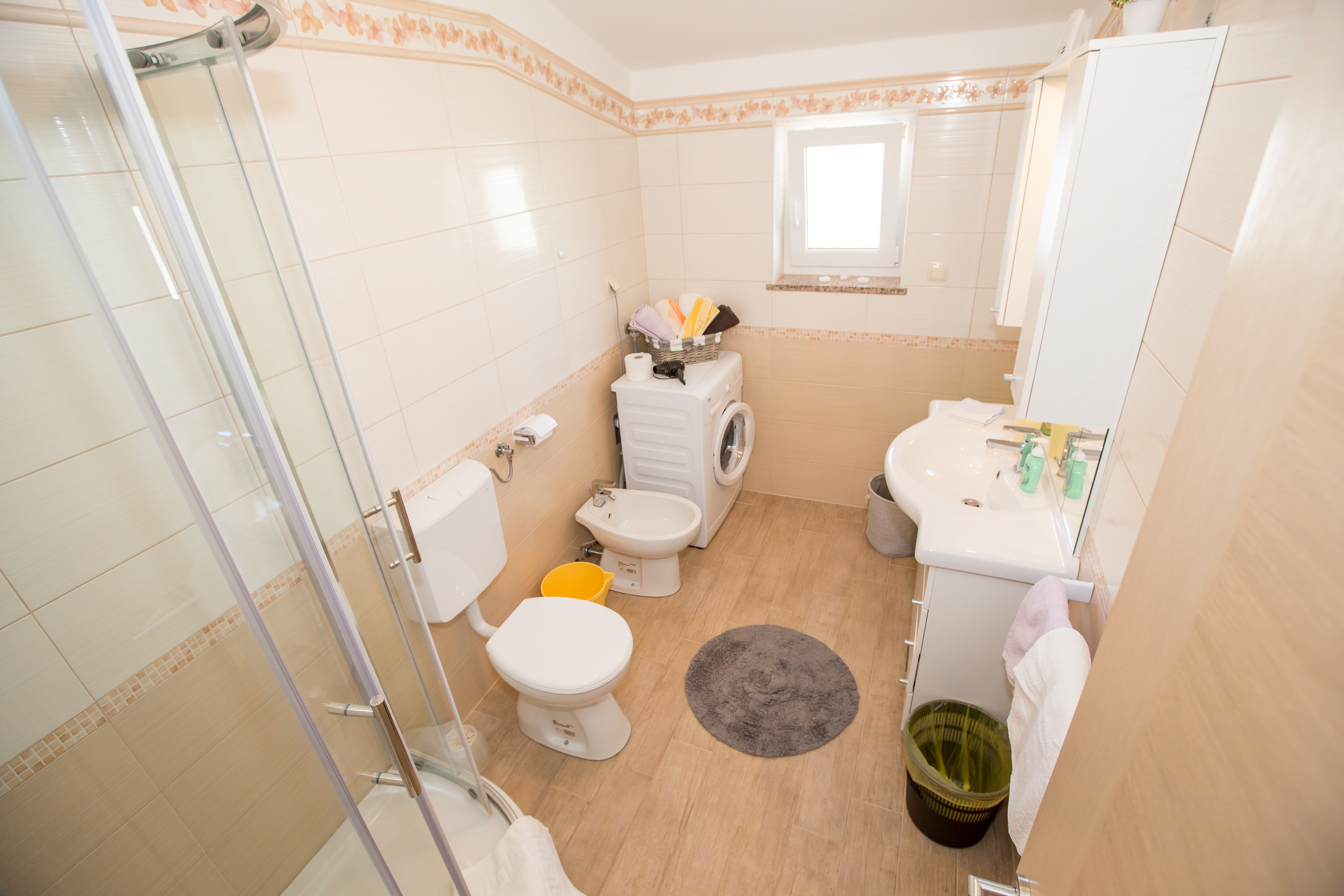 Top Rab Lopar Top Rab Lopar