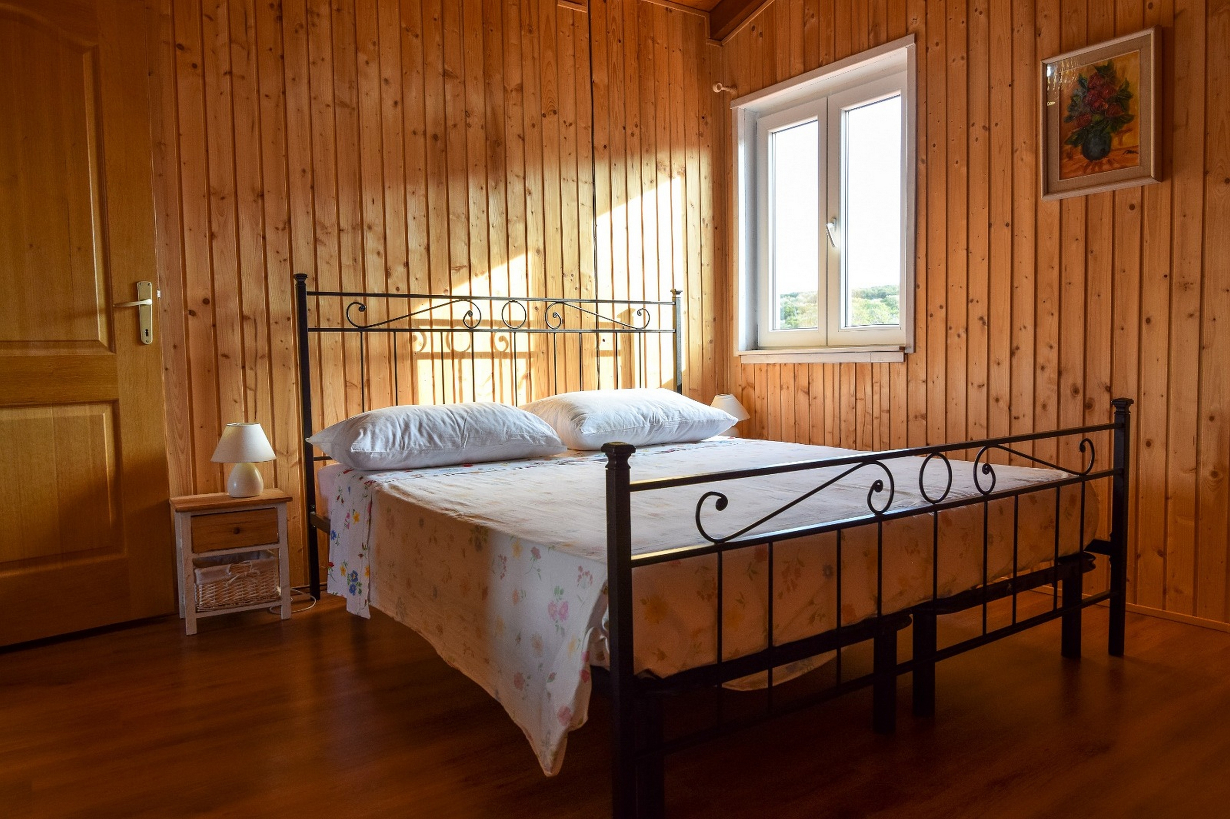 One bedroom apartment with terrace and sea view Mali Iž, Iž  A-a