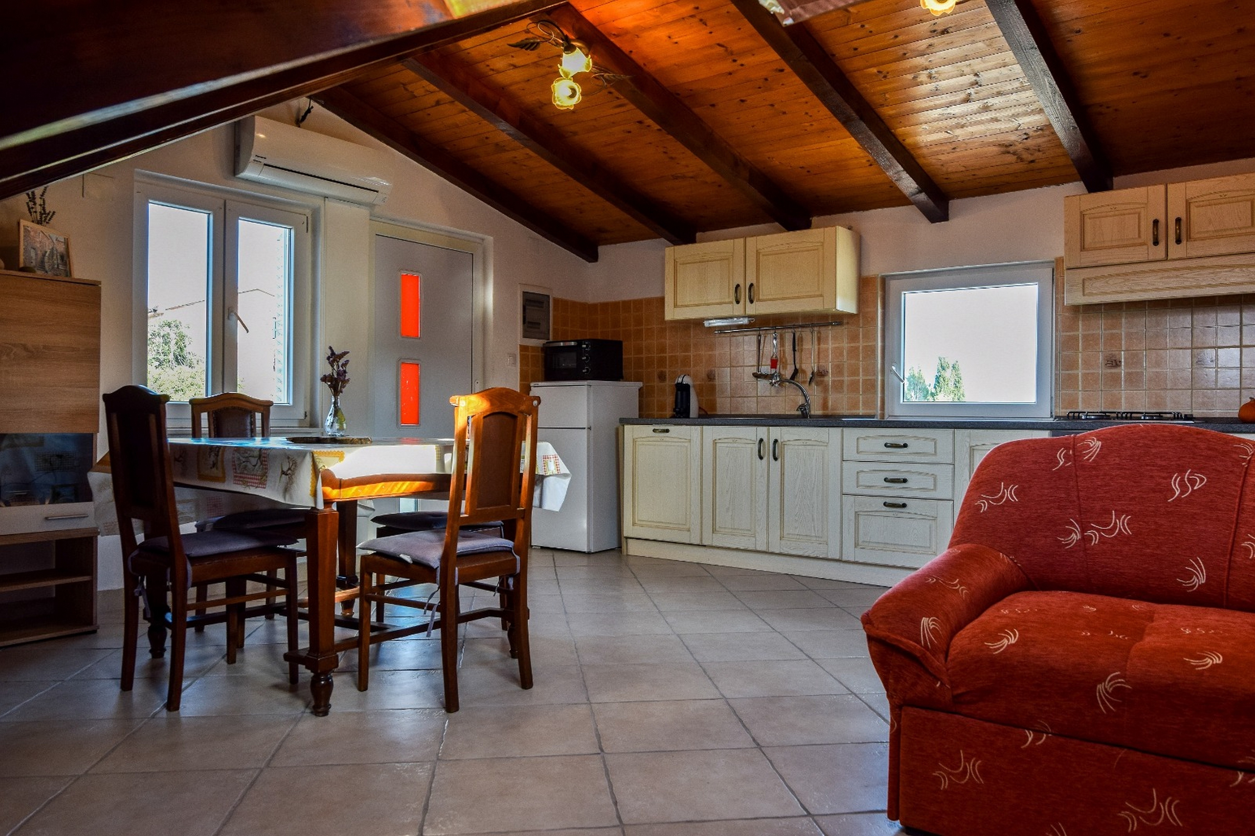 One bedroom apartment with terrace and sea view Mali Iž, Iž  A-a