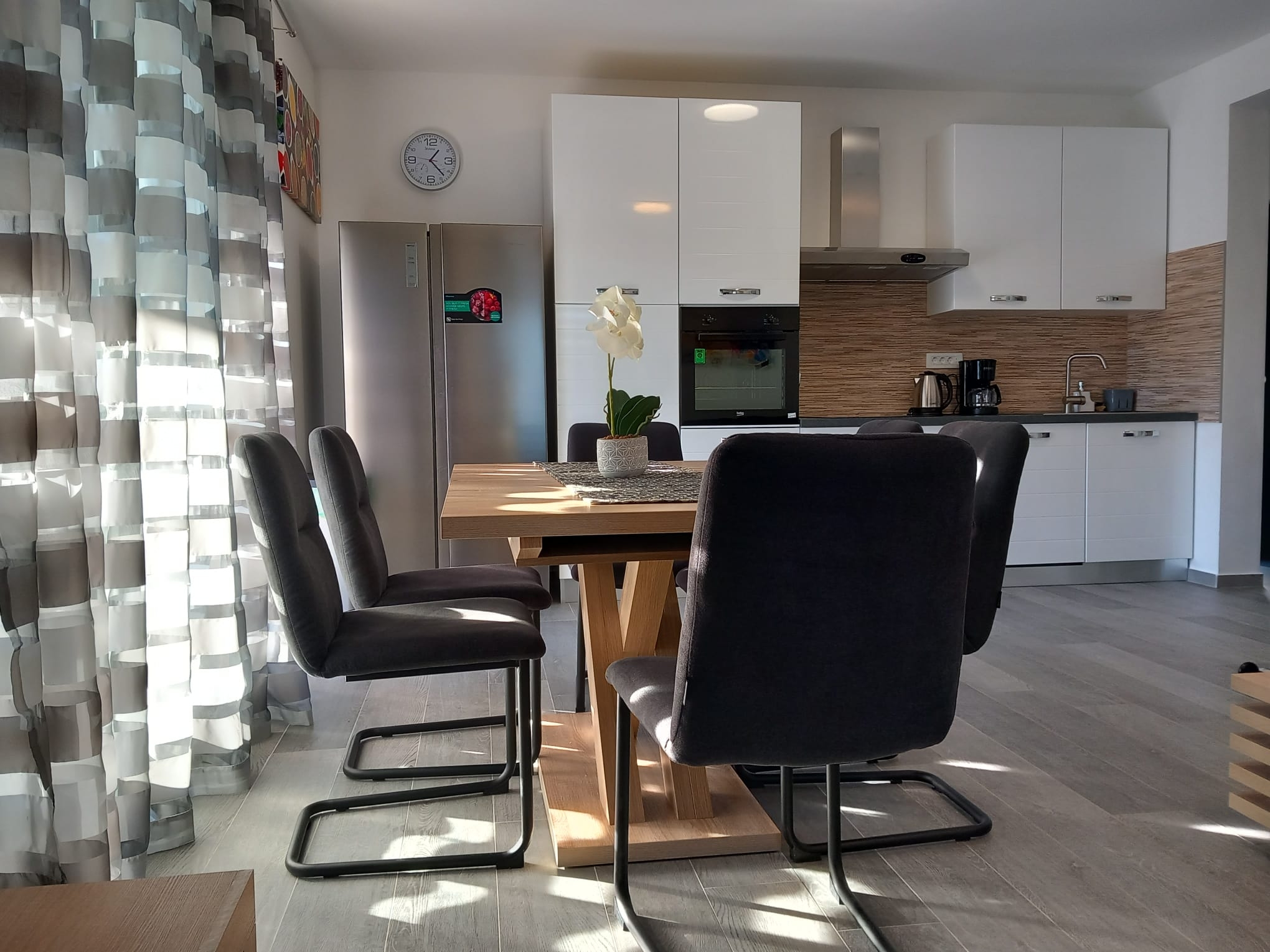 Two bedroom house with terrace and sea view Privlaka, Zadar  K