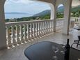 Ičići, Terrasse commune dans l’hébergement en type apartment, avec la vue sur la mer et WiFi.