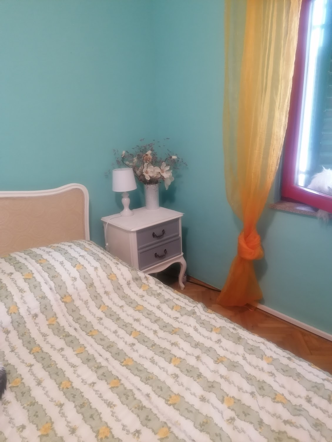 Two bedroom apartment with terrace and sea view Grohote, Šolta  A-a