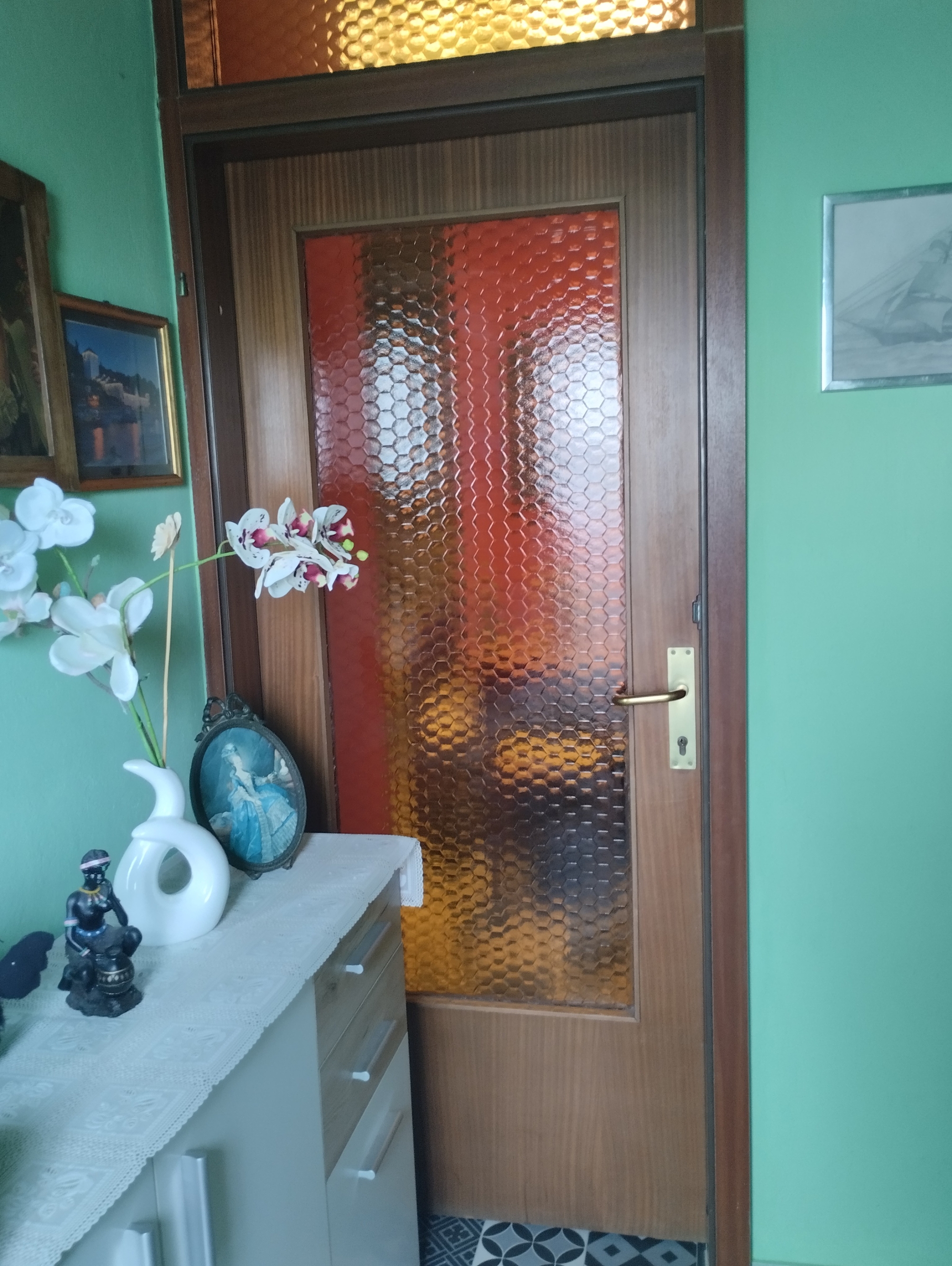 Two bedroom apartment with terrace and sea view Grohote, Šolta  A-a