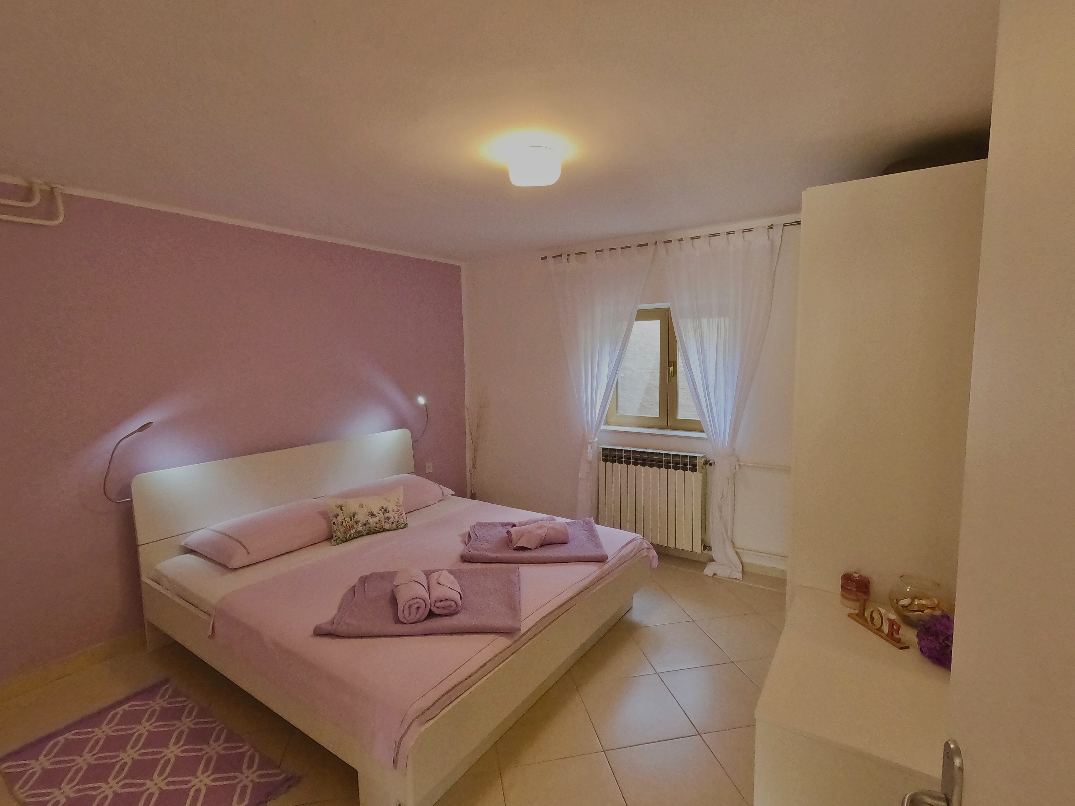 Three bedroom apartment with terrace Crikvenica  A-a