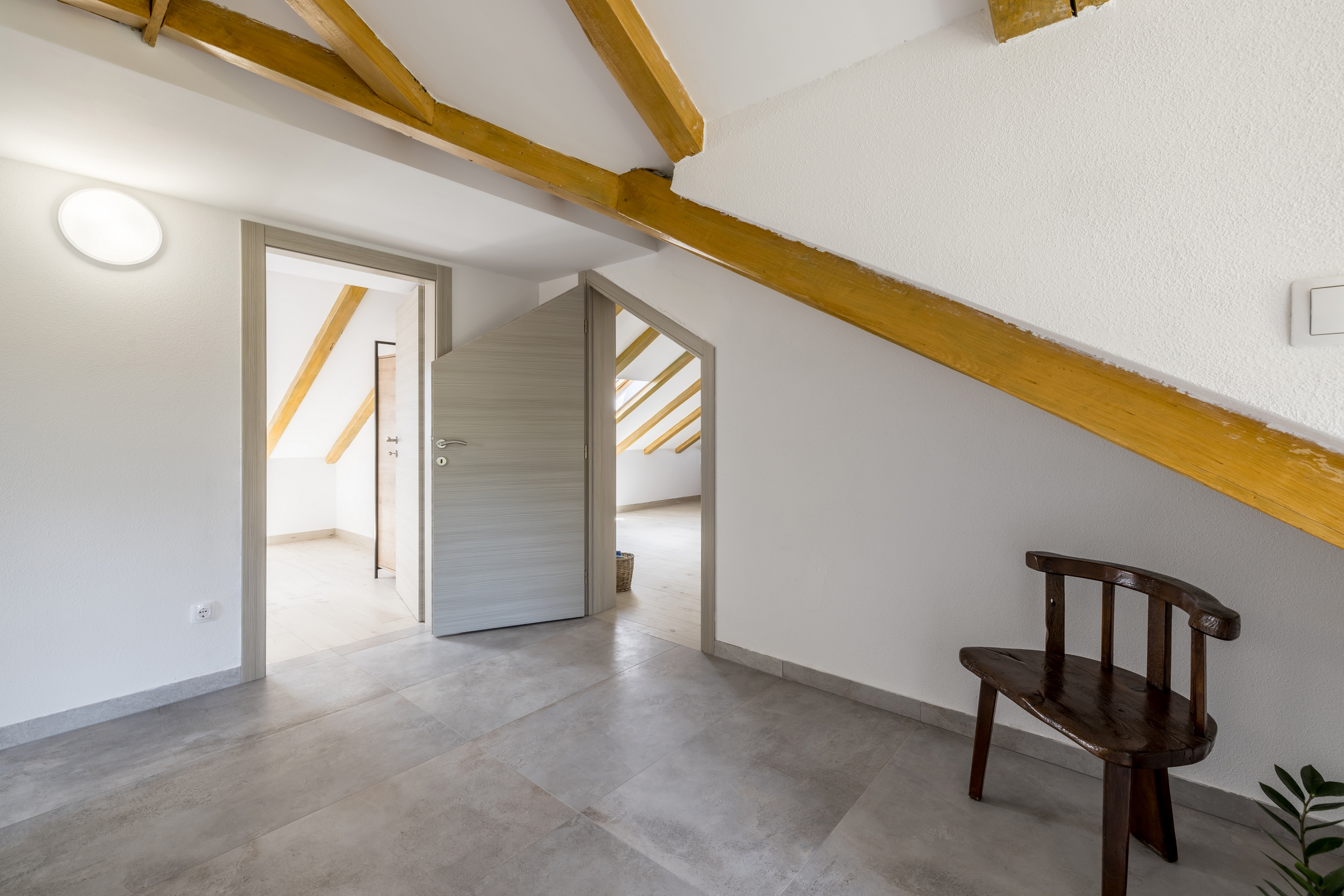 Three bedroom apartment with terrace and sea view Splitska, Brač  A-a