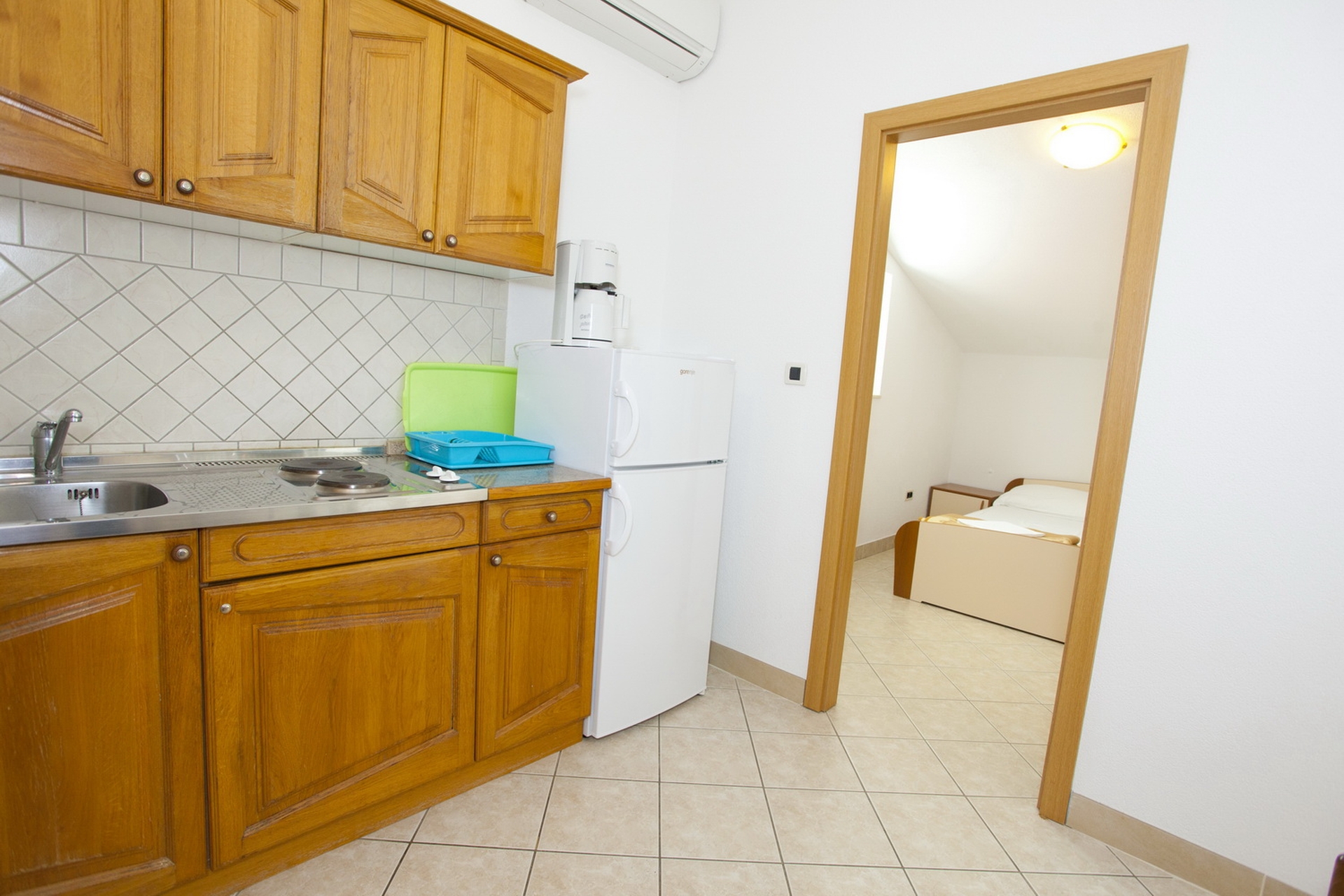 One bedroom apartment with balcony and sea view Promajna, Makarska  A-b