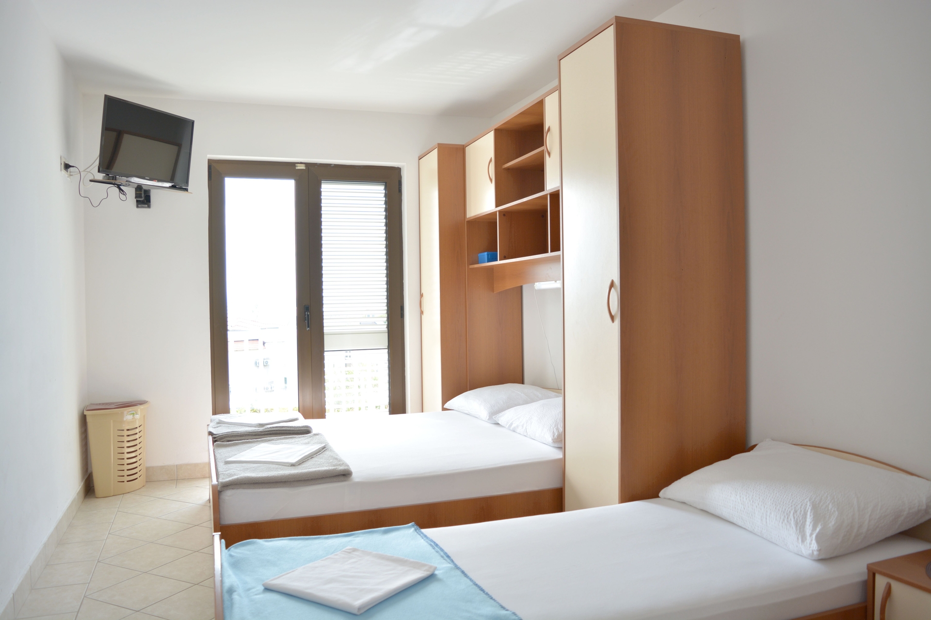 Studio flat with balcony and sea view Promajna, Makarska  AS-e