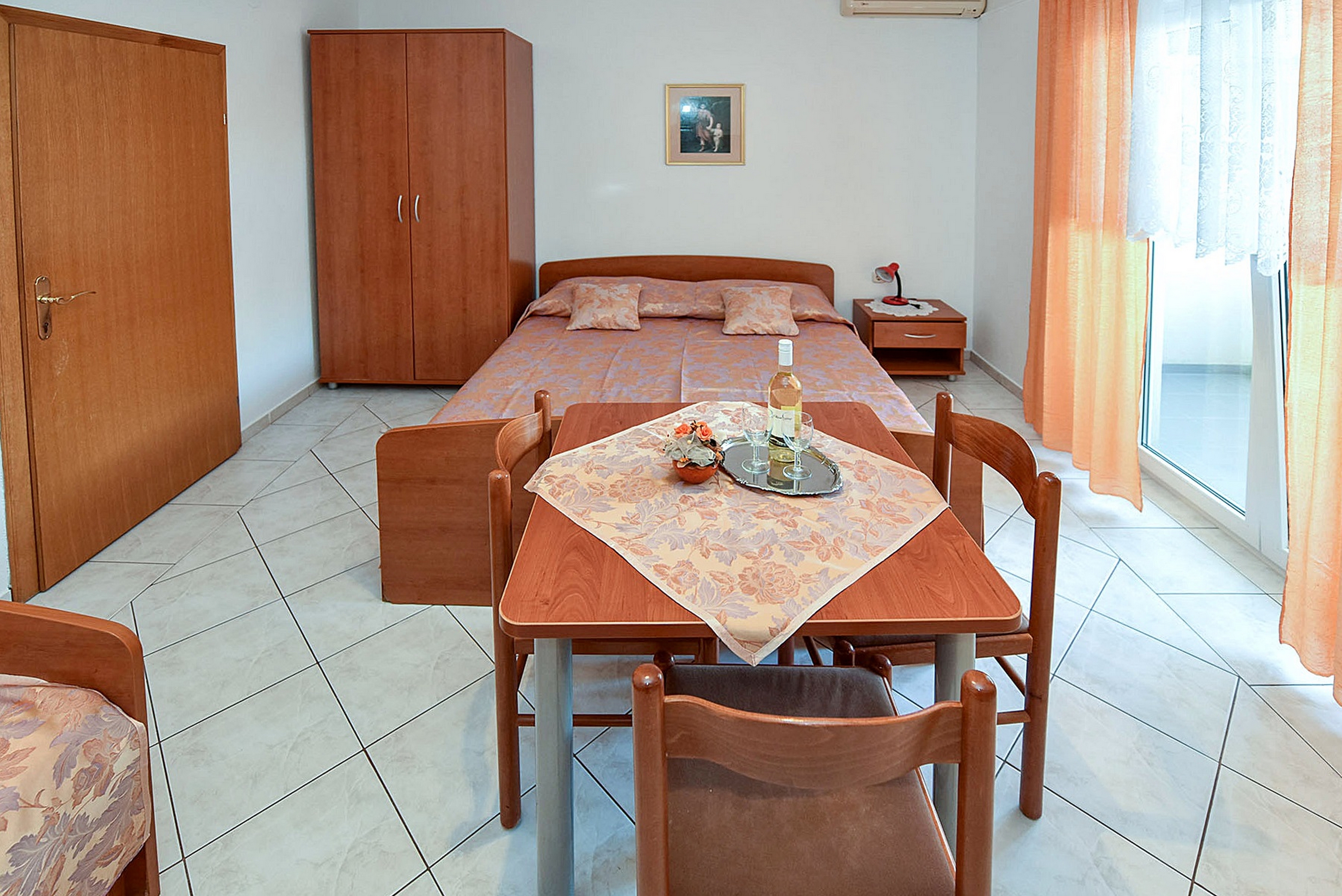Studio flat with balcony Mandre, Pag (AS-23187-b) Studio flat with balcony Mandre, Pag (AS-23187-b)