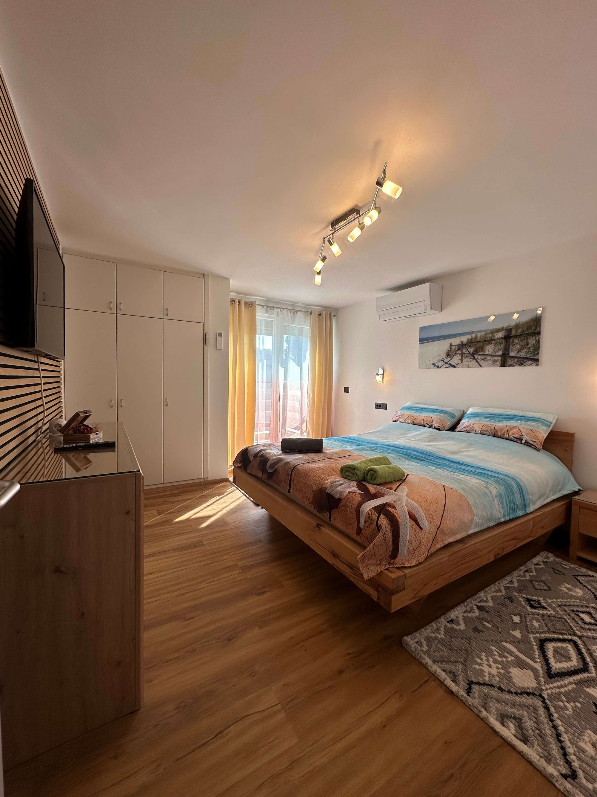 Two bedroom apartment with terrace Rovinj  A-b