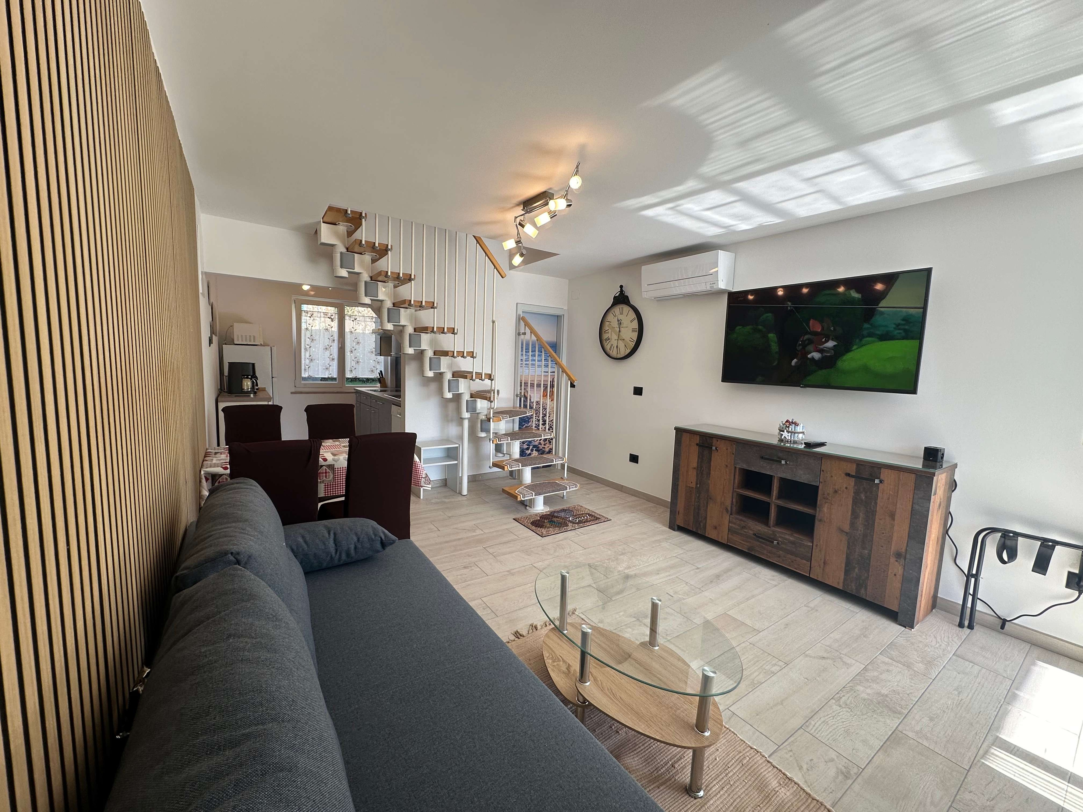 One bedroom apartment with terrace Rovinj  A-c