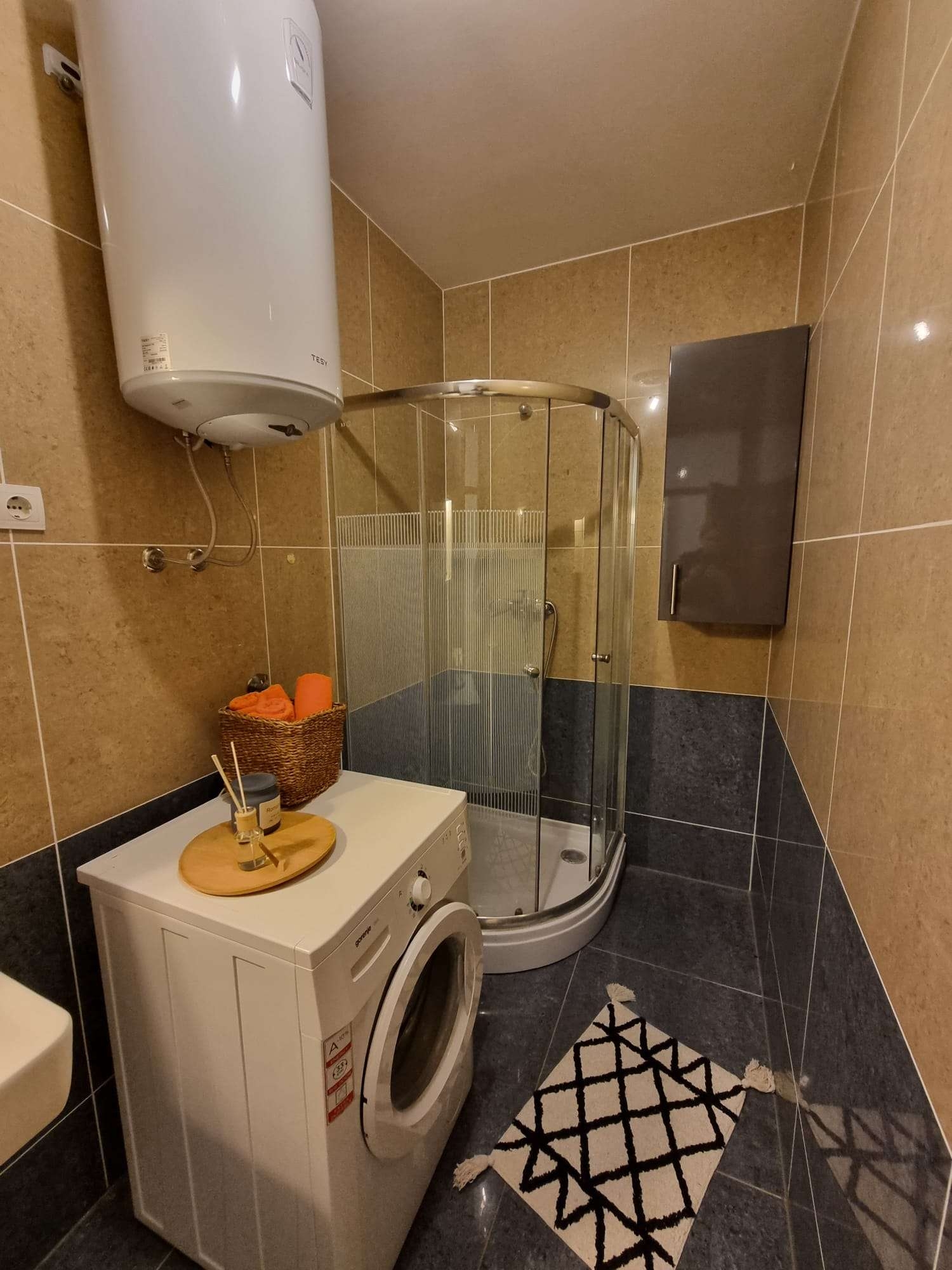 Two bedroom apartment with balcony and sea view Privlaka, Zadar  A-a