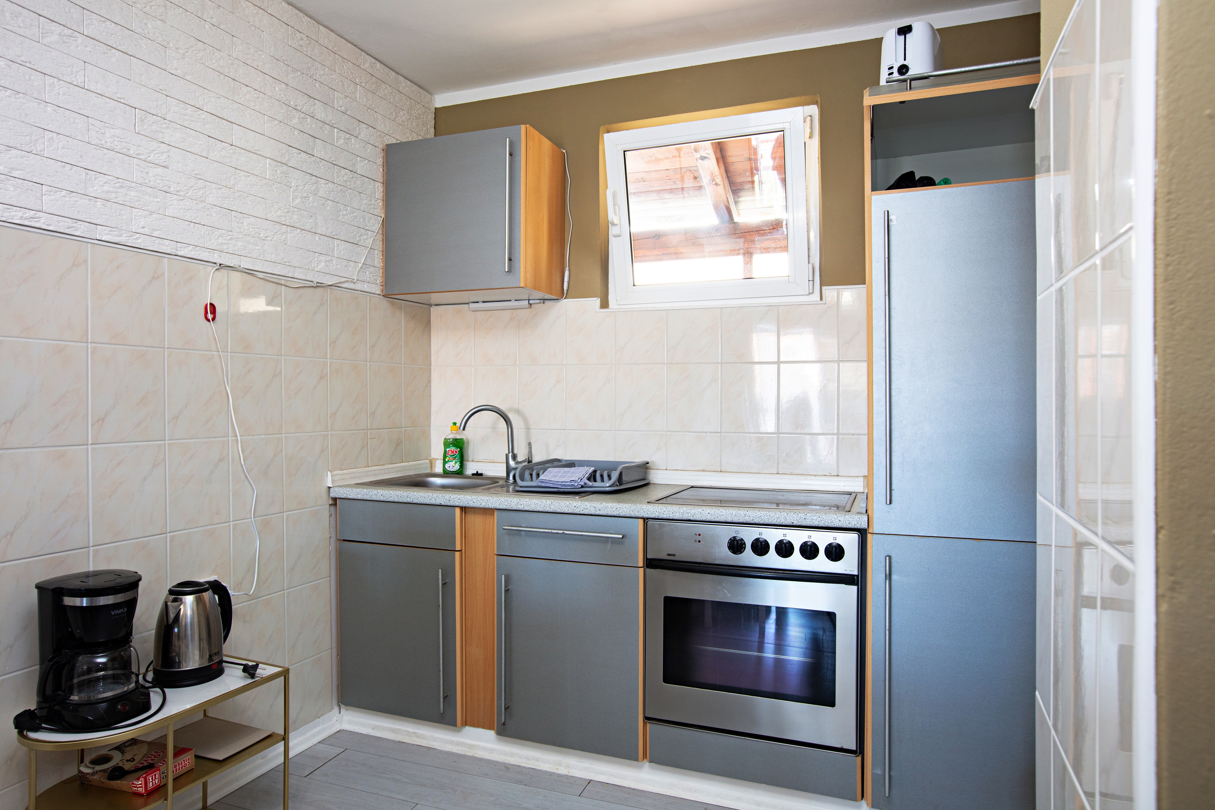 One bedroom apartment near beach Jezera, Murter  A-b