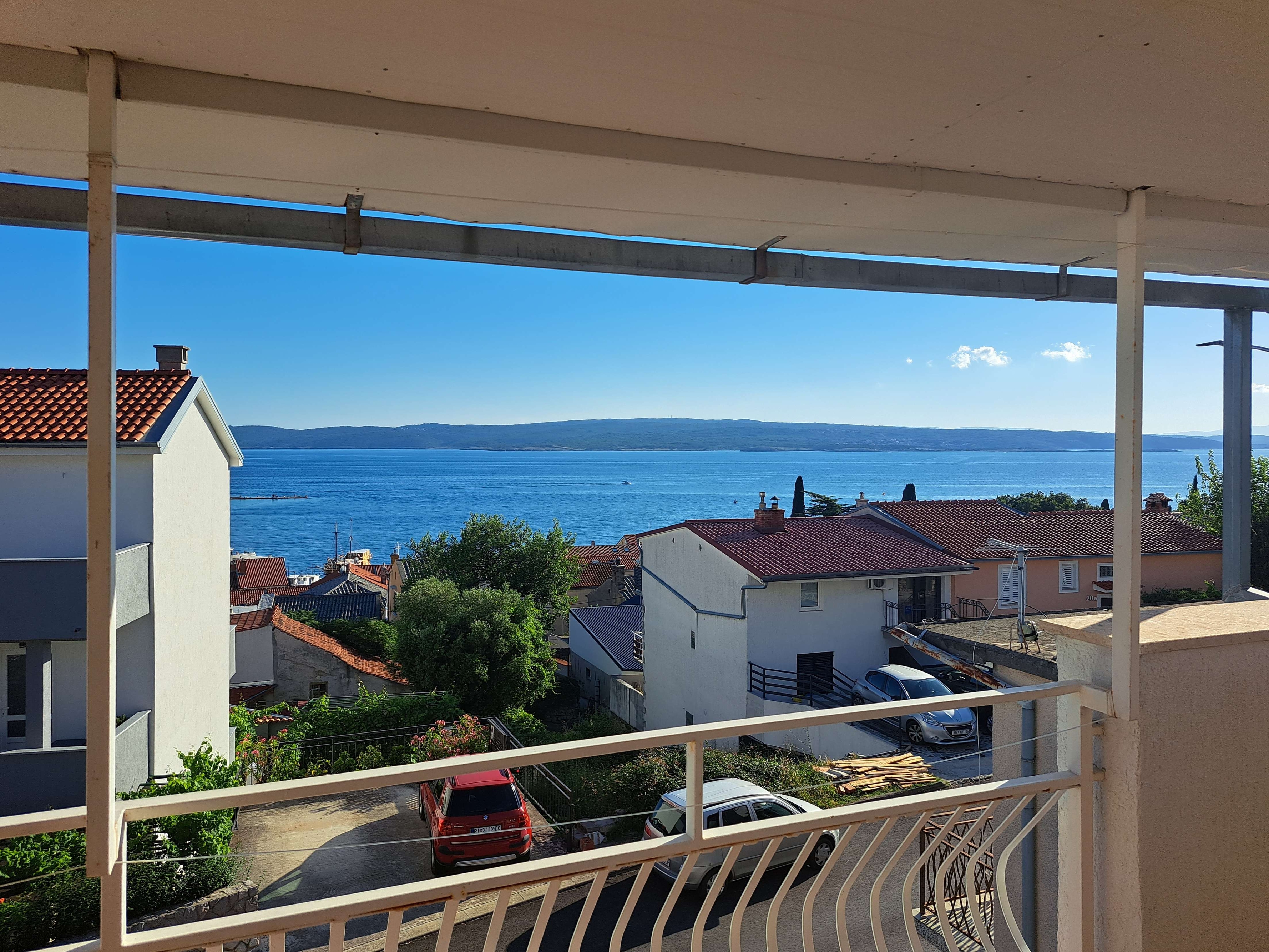 Two bedroom apartment with terrace and sea view Selce, Crikvenica  A-a