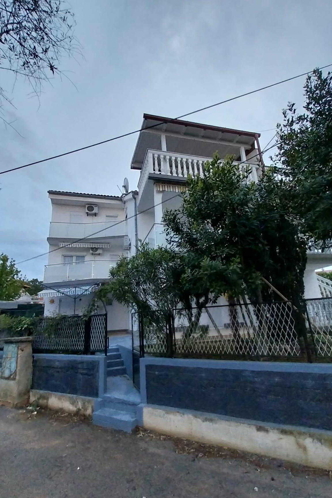 Two bedroom apartment with terrace Malinska, Krk (A-23196-a)