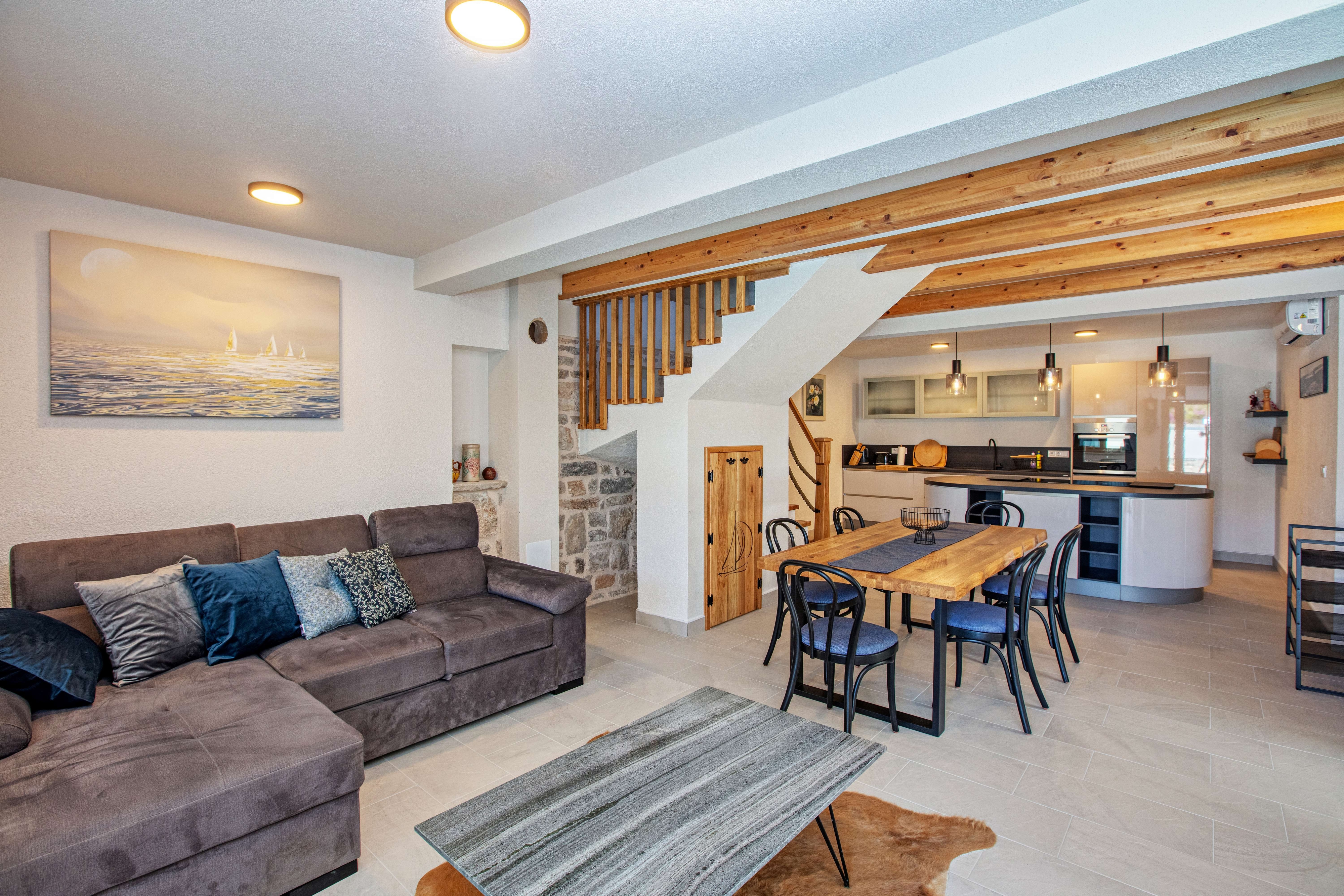 Two bedroom house with terrace Murter (K-23203) Two bedroom house with terrace Murter (K-23203)