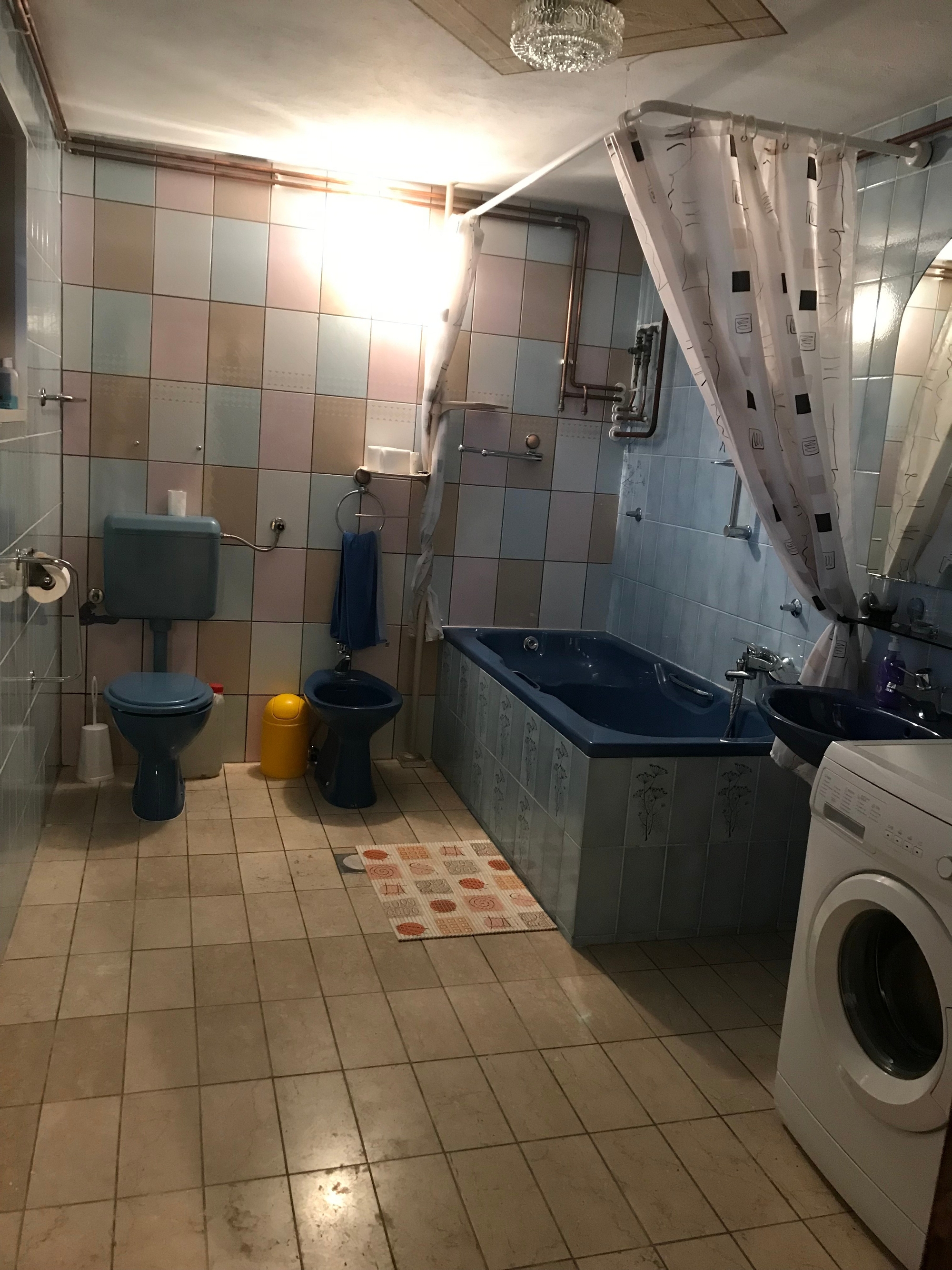 Four bedroom house with terrace Veliki Komor, Zagorje  K