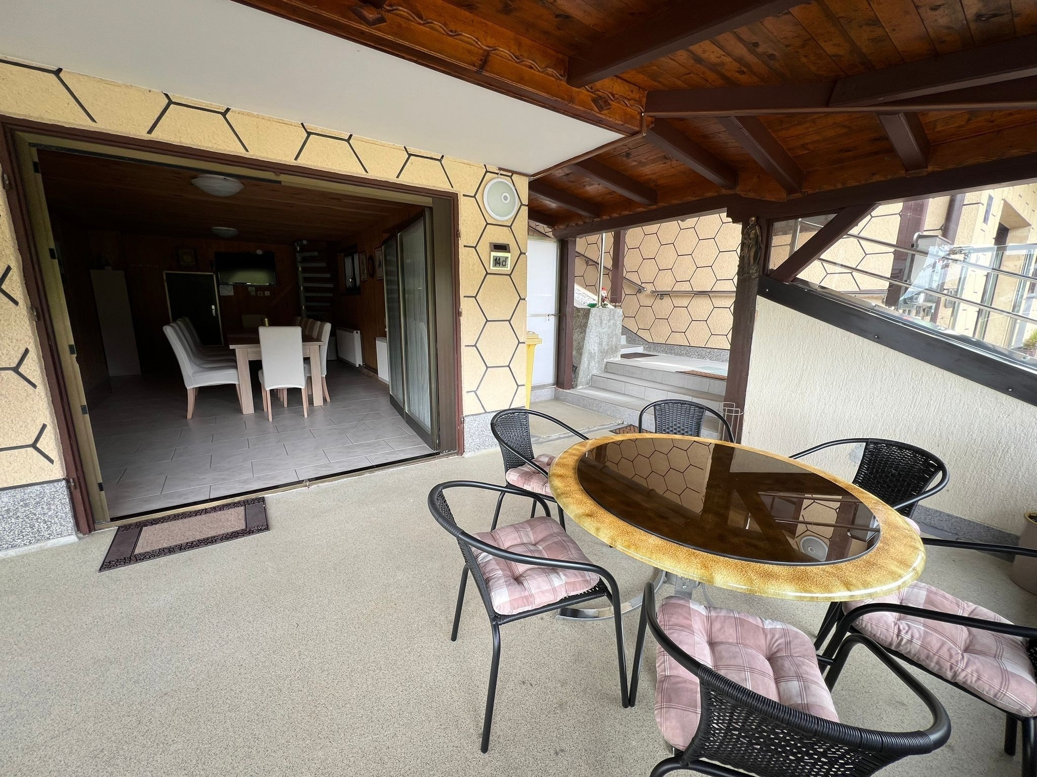 Four bedroom house with terrace Veliki Komor, Zagorje  K